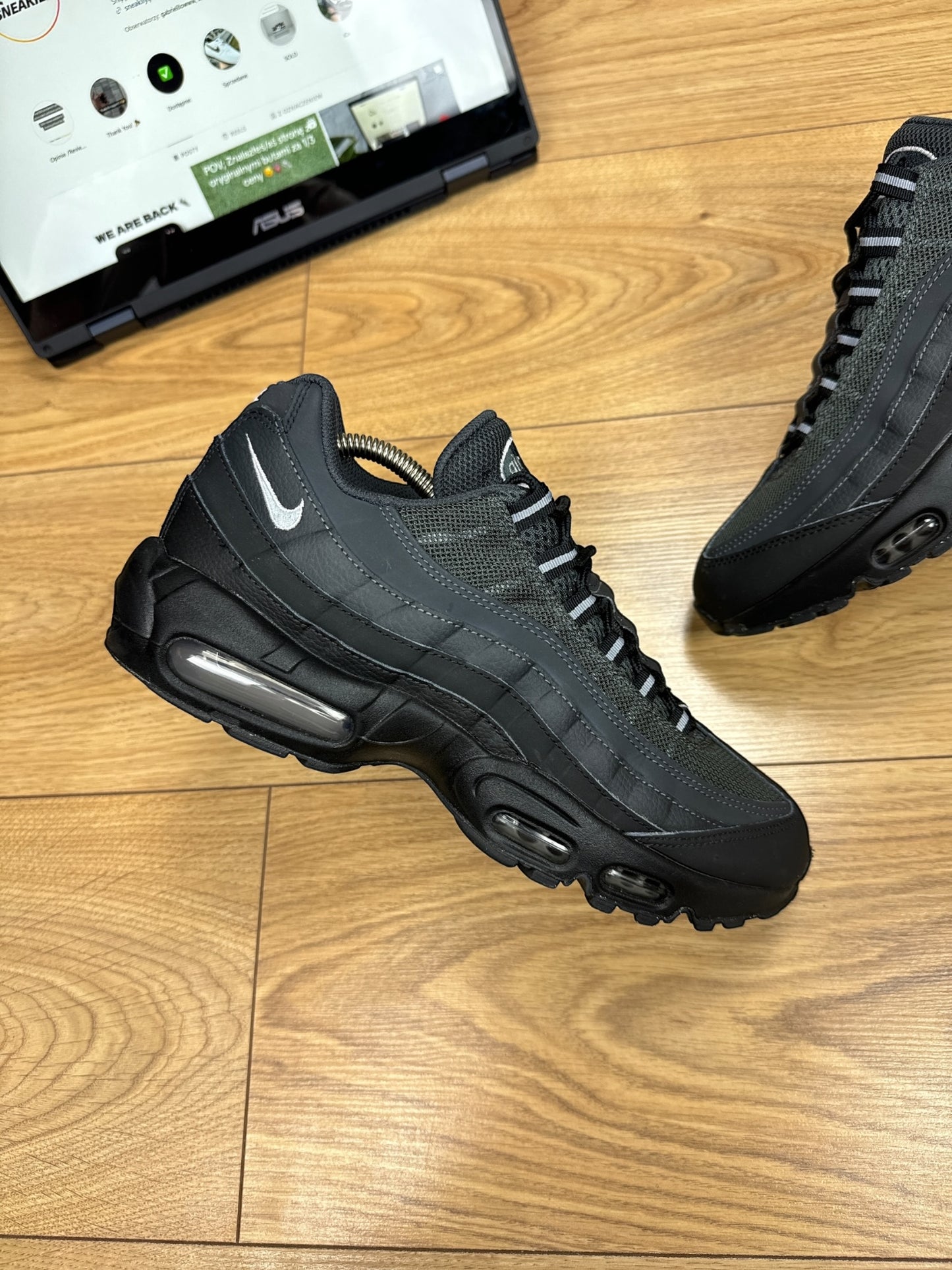 Nike Air Max 95 (42.5)