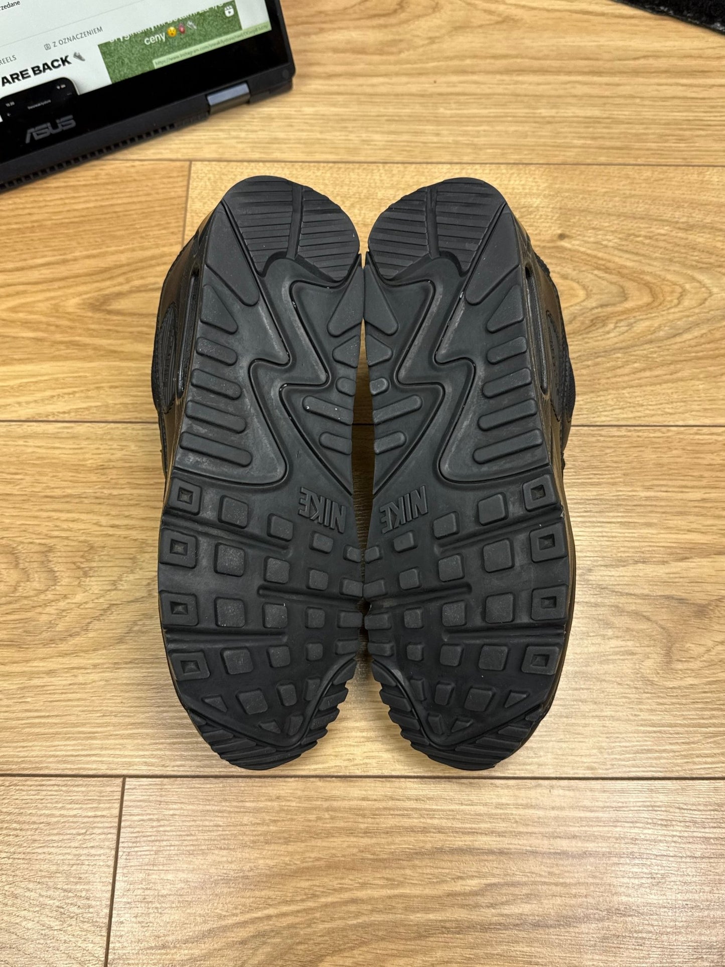 Nike Air Max 90 (40.5)