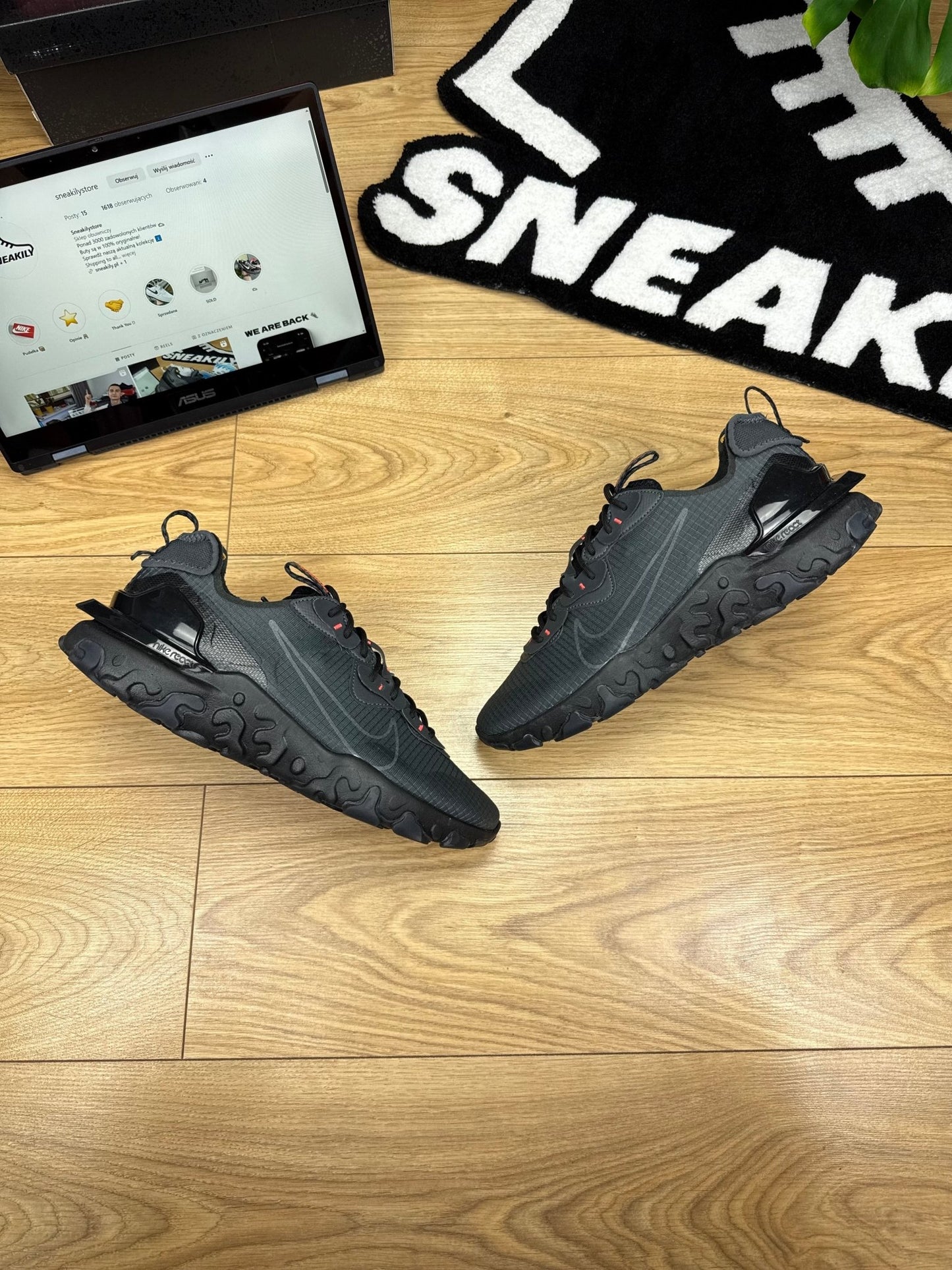 Nike React Vision (45.5)