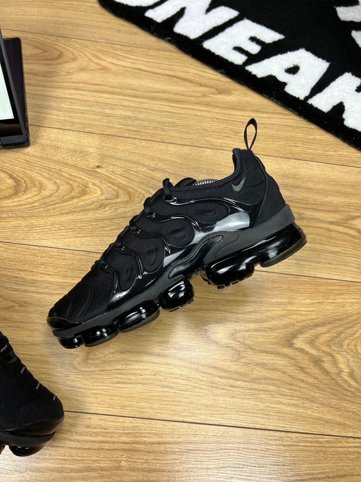 Nike Air Vapormax Plus (43)