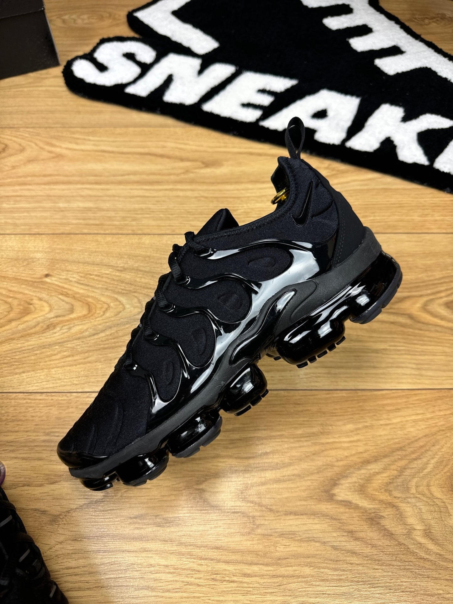 Nike Air Vapormax Plus (44.5)