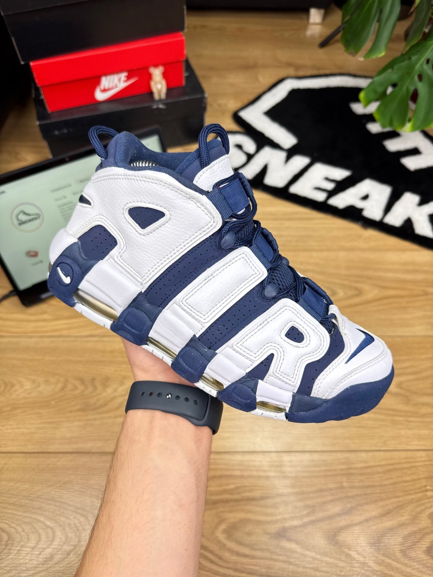 Nike Air More Uptempo 96 (41)