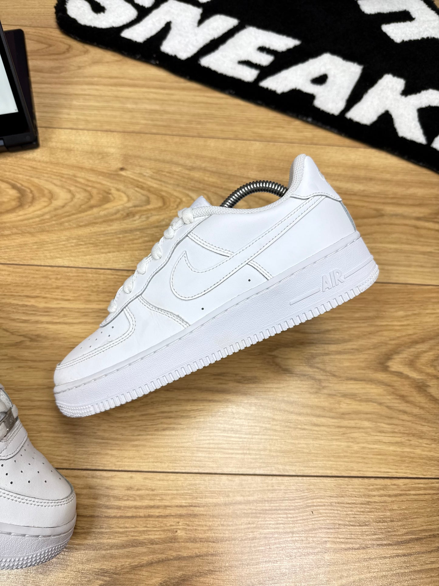 Nike Air Force 1 Low (40)