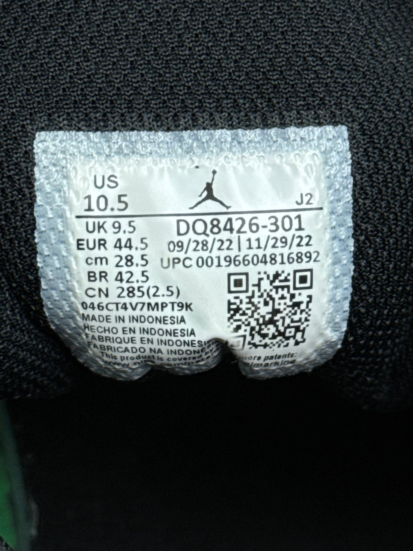 Nike Air Jordan 1 Mid (44.5)