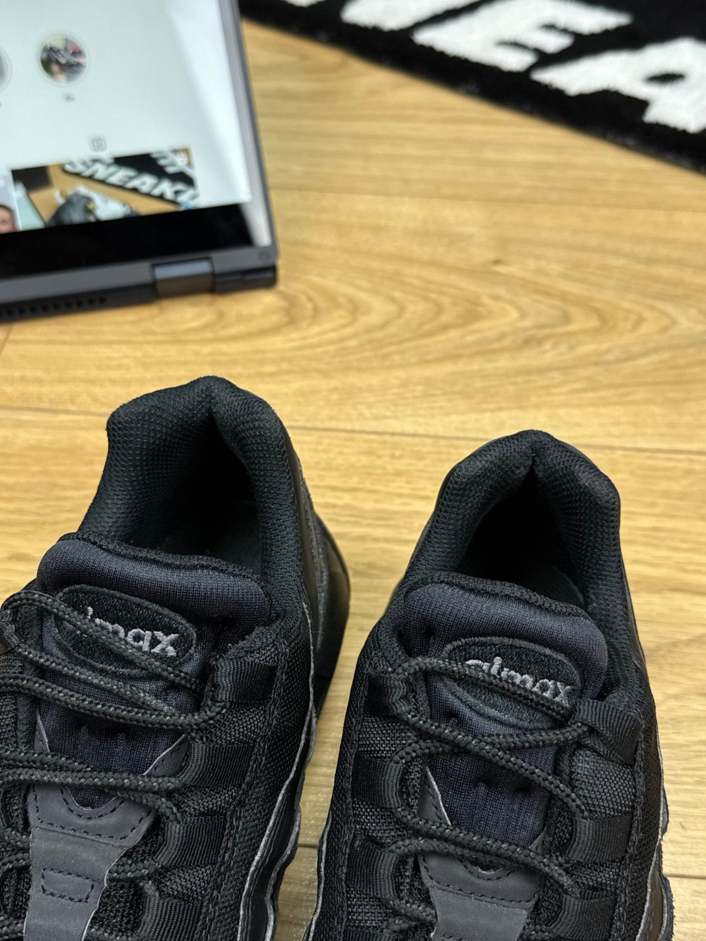 Nike Air Max 95 (42)