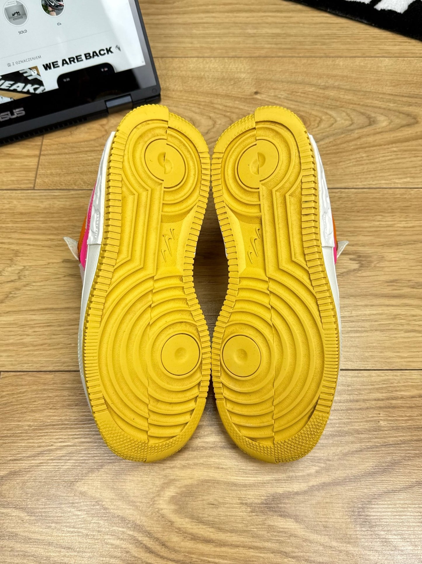 Nike Air Force 1 Low (38.5)