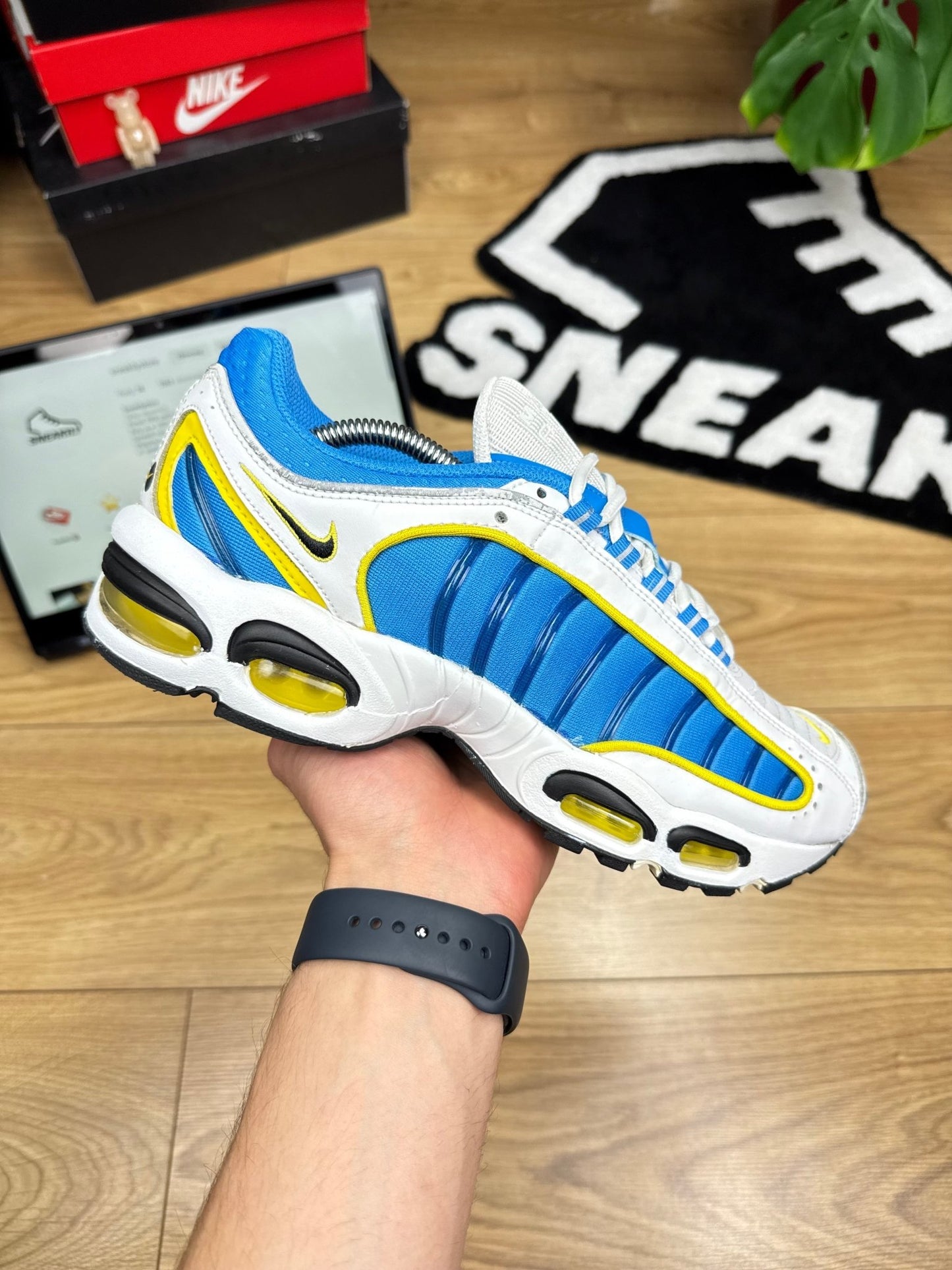 Nike Air Max Tailwind IV (42.5)