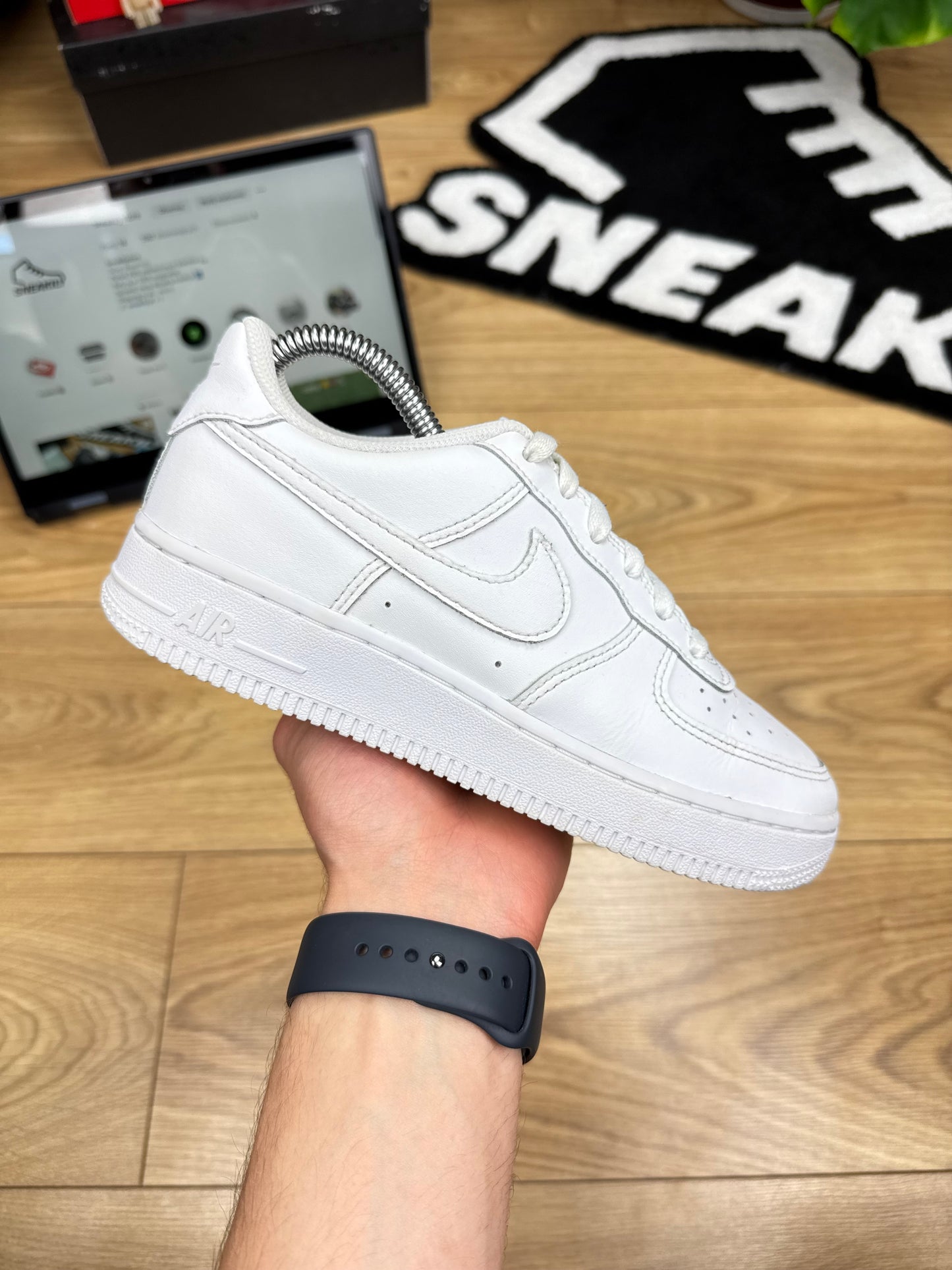 Nike Air Force 1 Low (36.5)