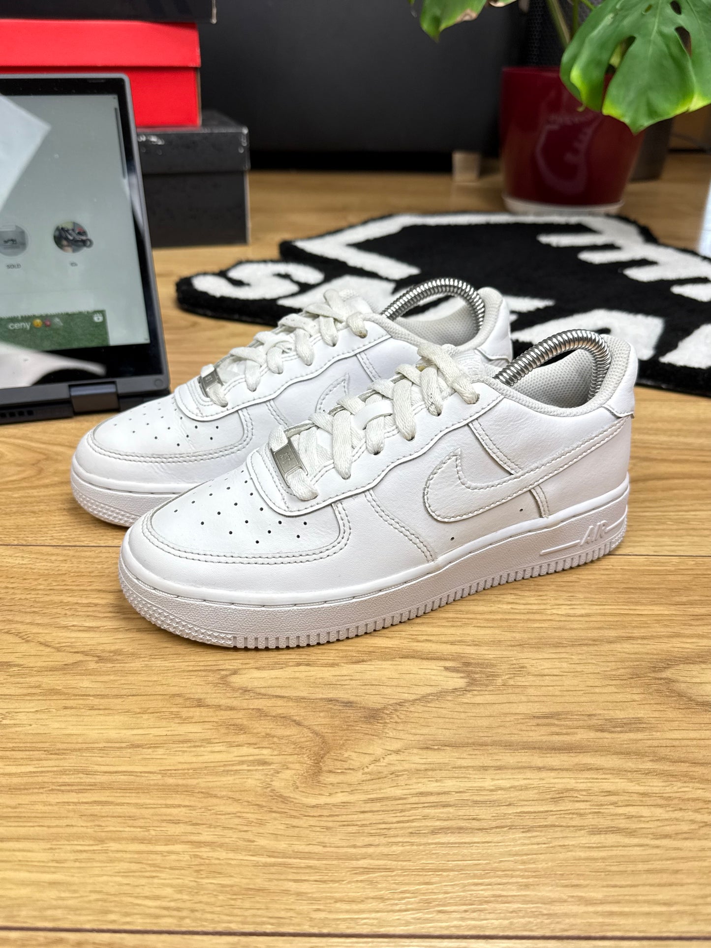 Nike Air Force 1 Low (36.5)