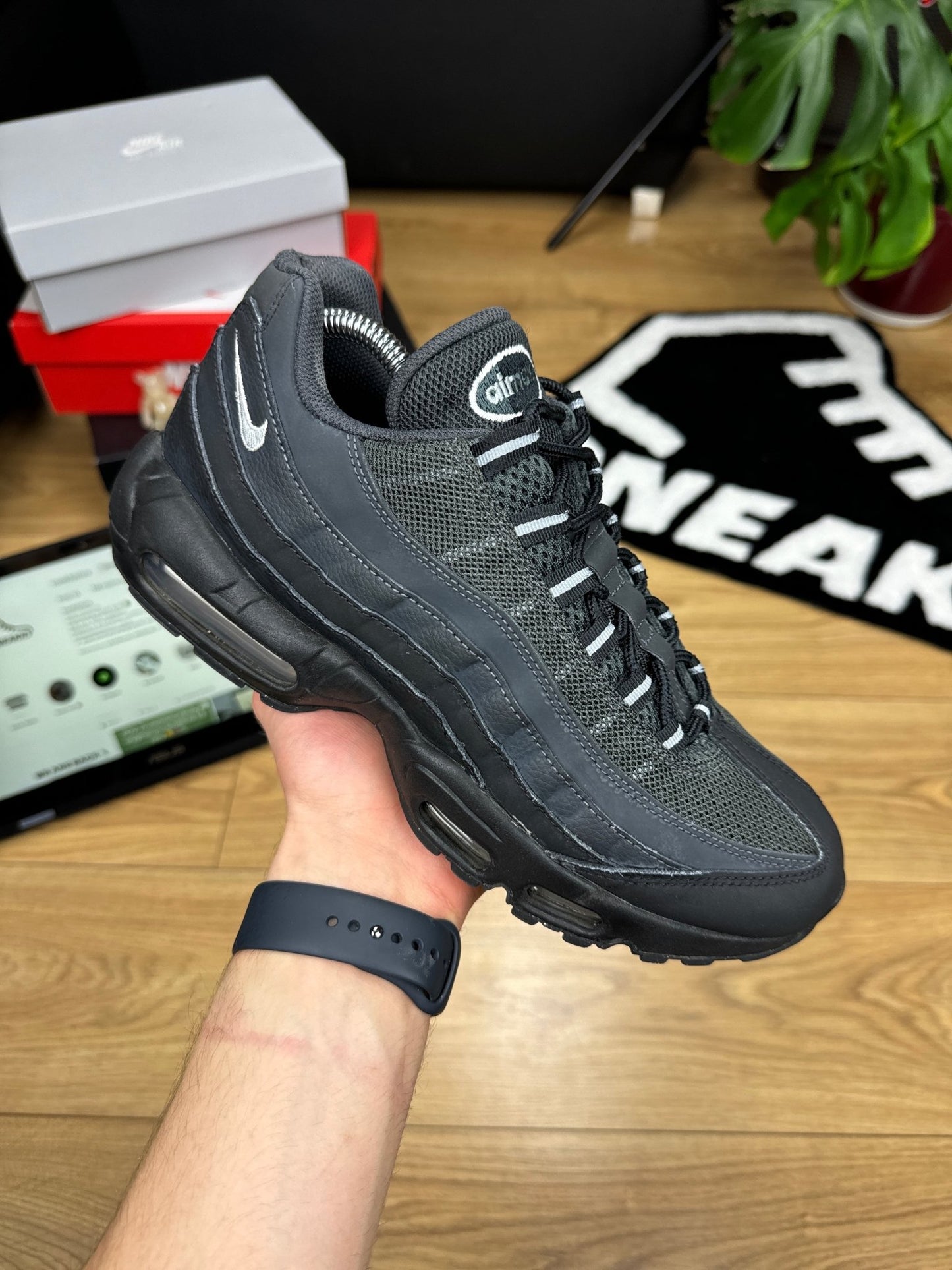 Nike Air Max 95 (42.5)