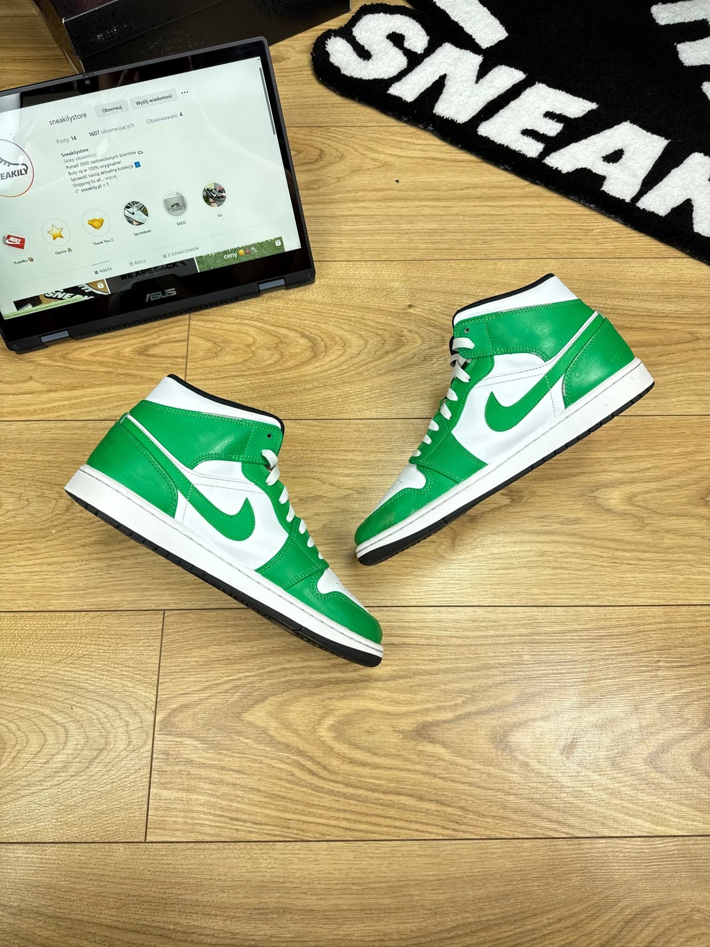 Nike Air Jordan 1 Mid (43)