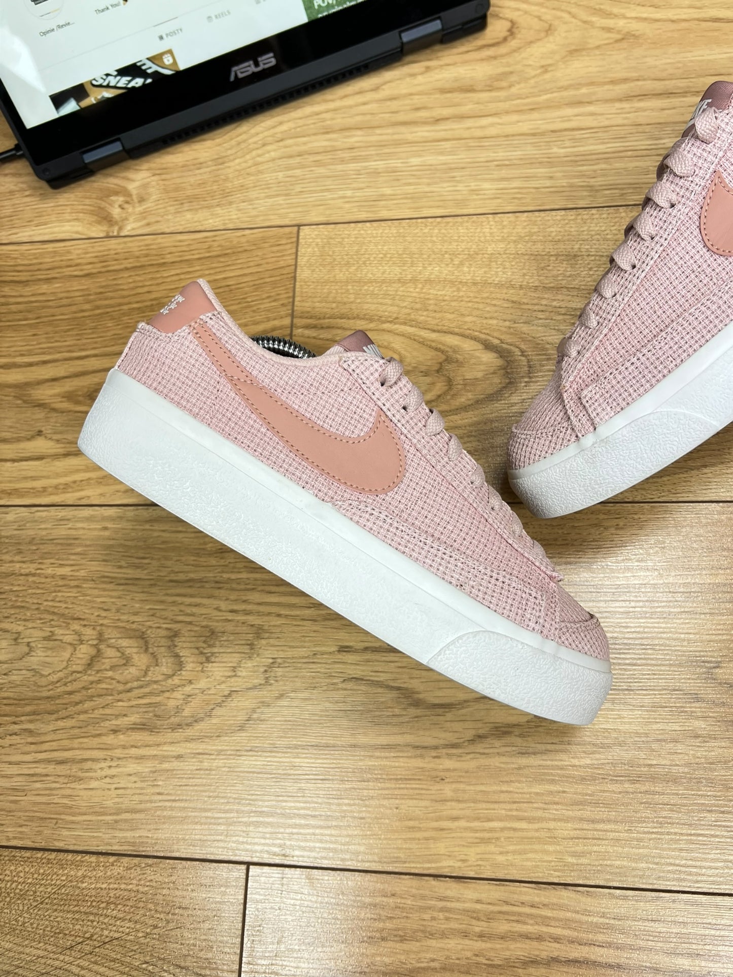 Nike Blazer Low Platform (40)