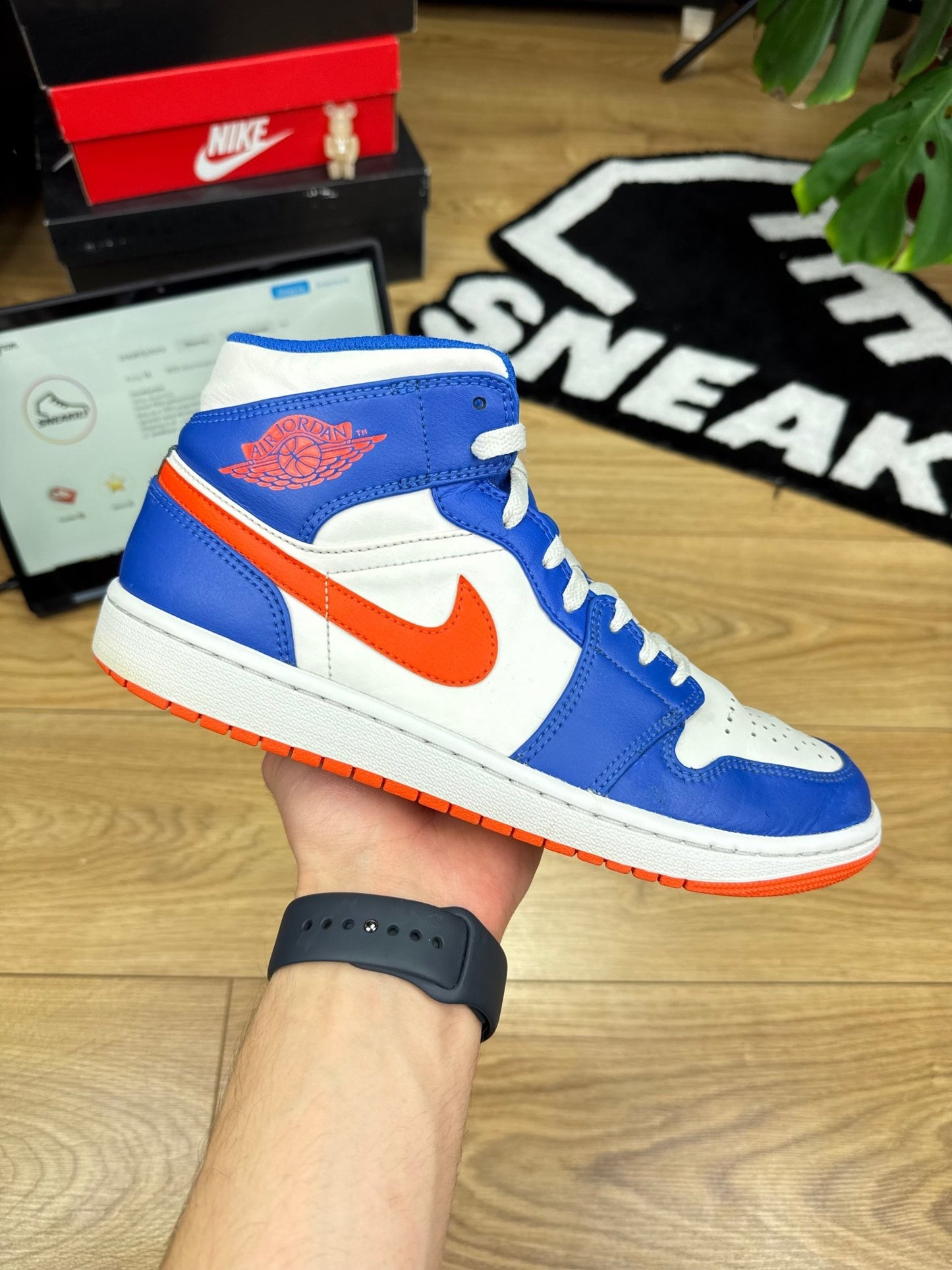 Nike Air Jordan 1 Mid (42.5)