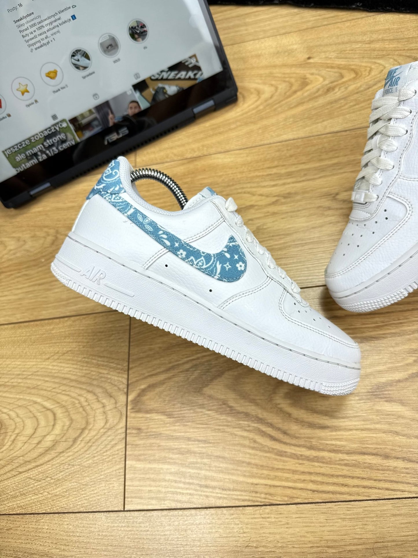 Nike Air Force 1 Low (38.5)