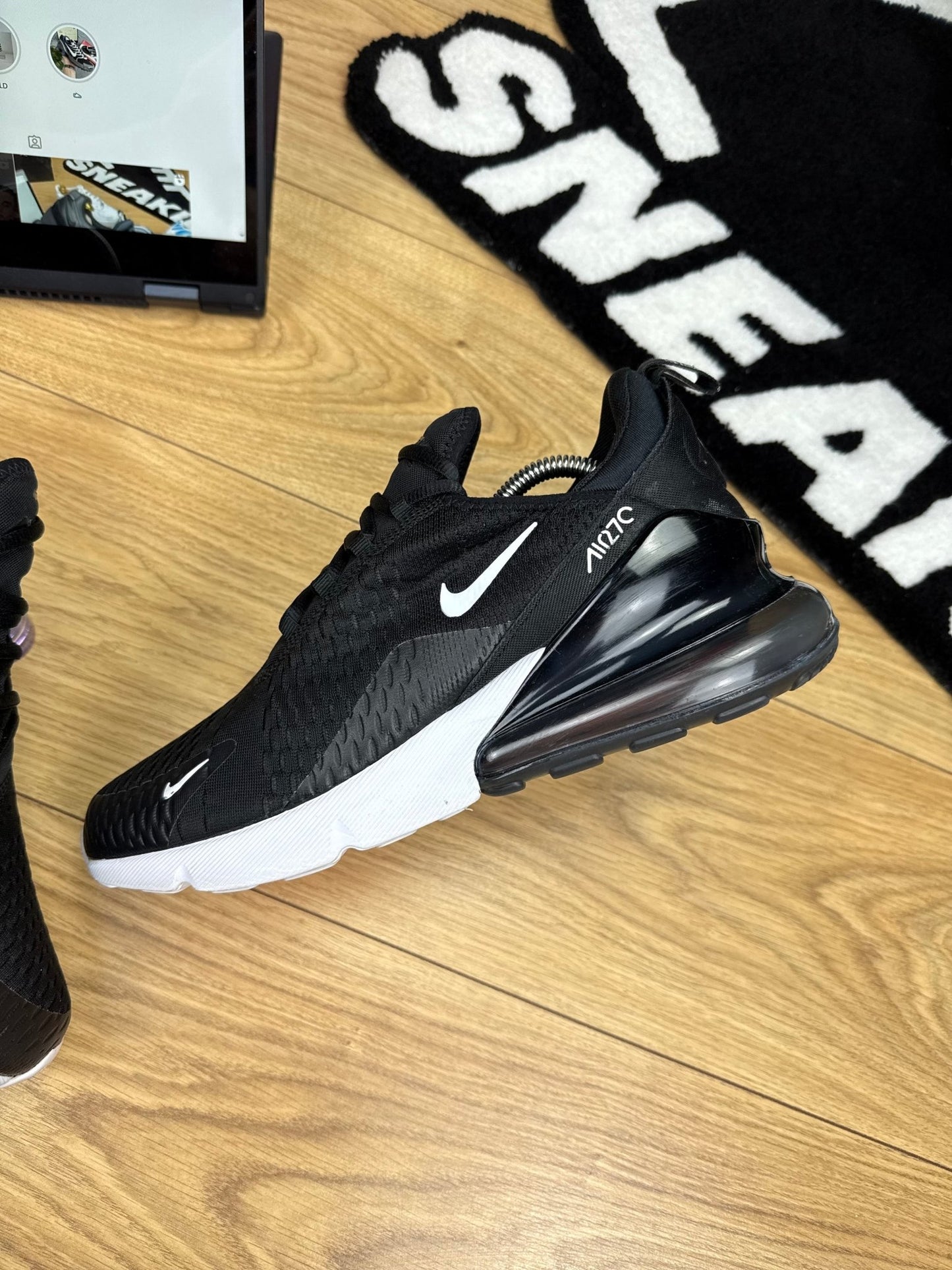Nike Air Max 270 (45)