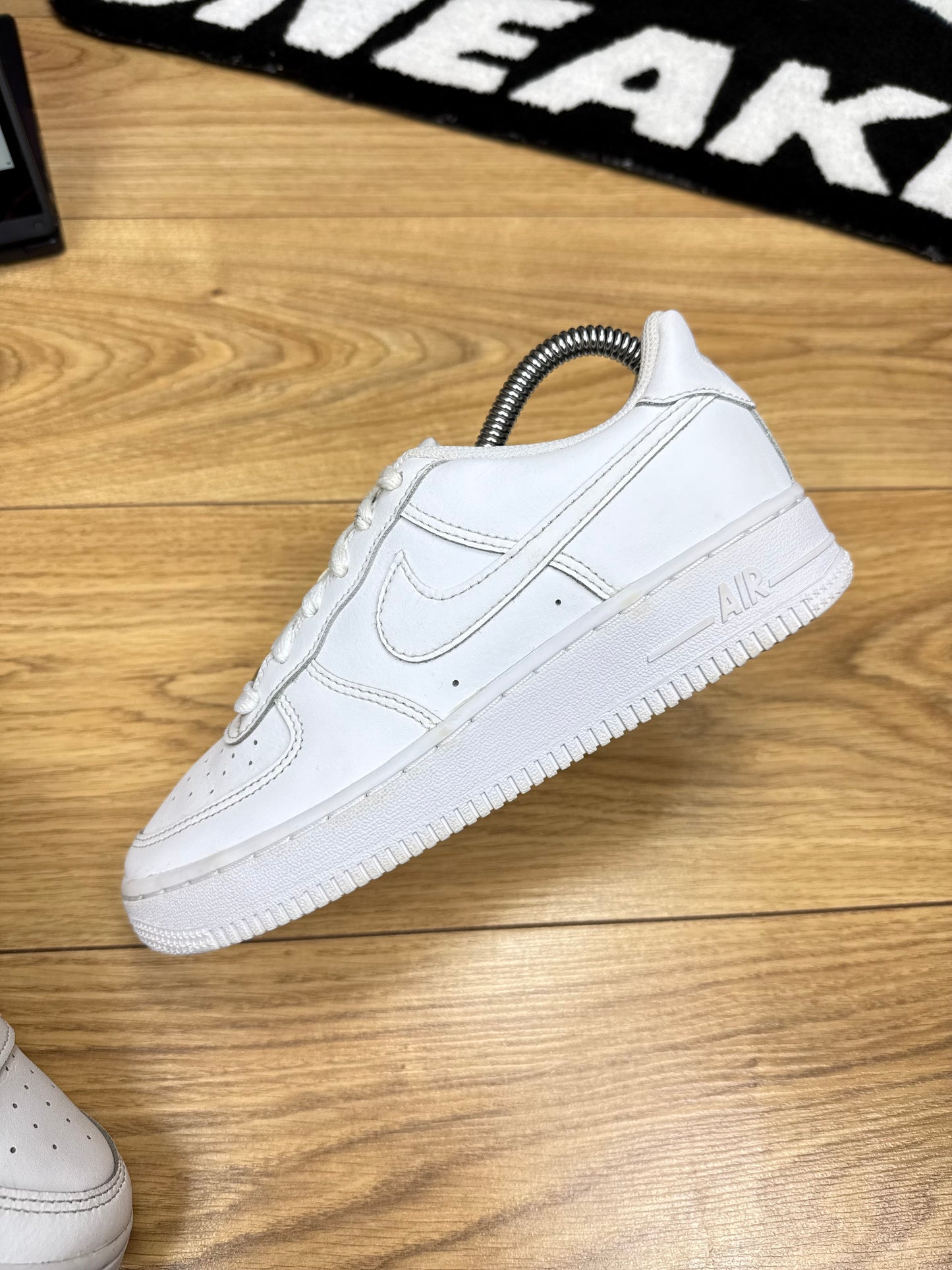 Nike Air Force 1 Low (36.5)