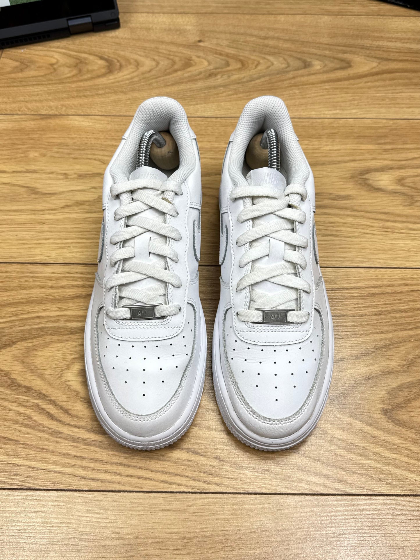 Nike Air Force 1 Low (40)