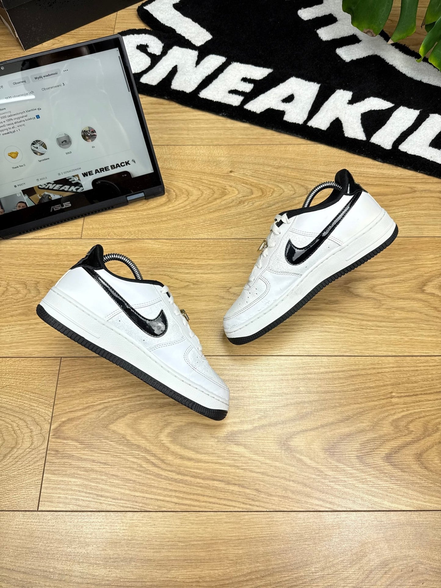 Nike Air Force 1 Low (37.5)