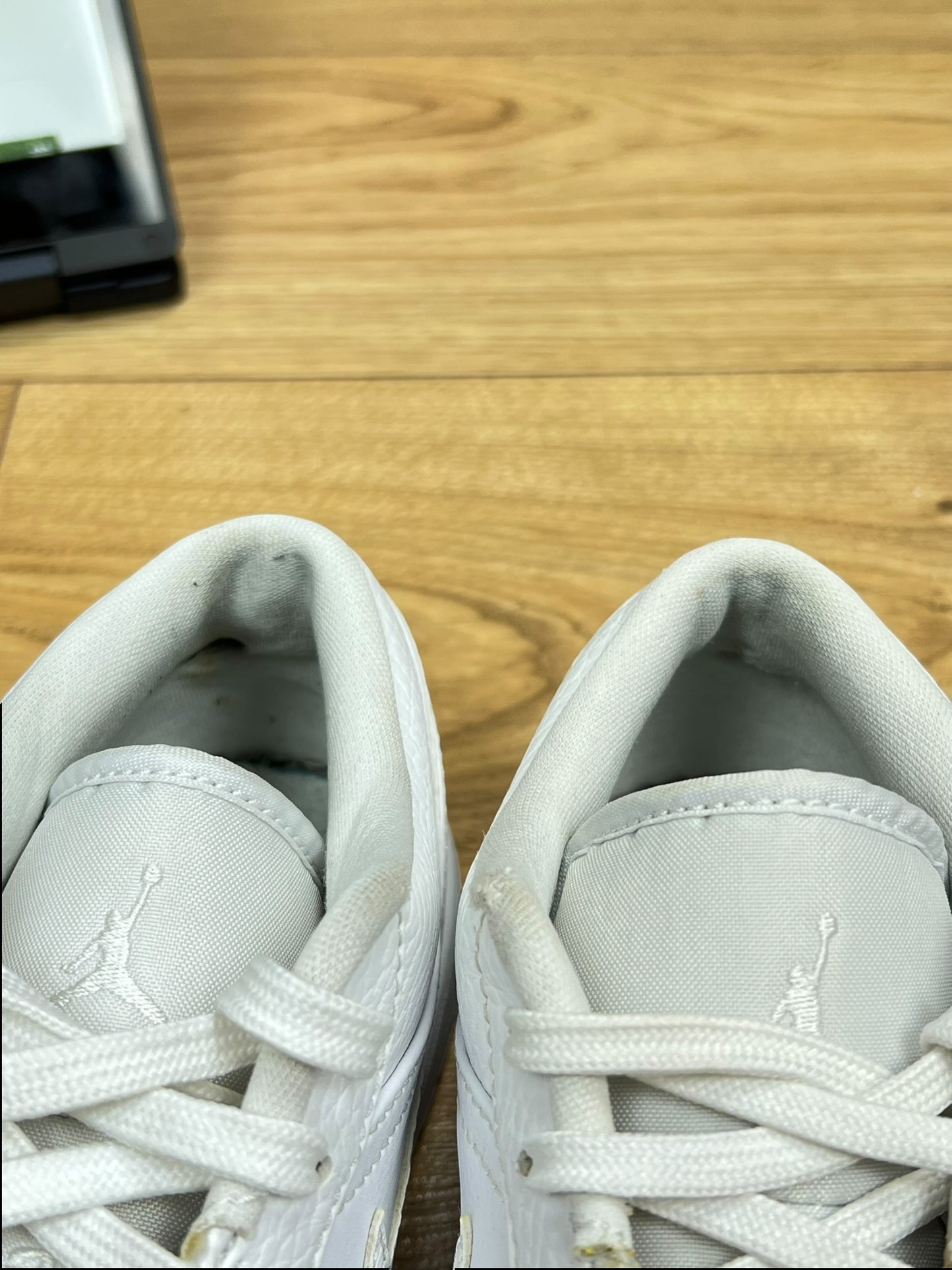 Nike Air Jordan 1 Low (42)