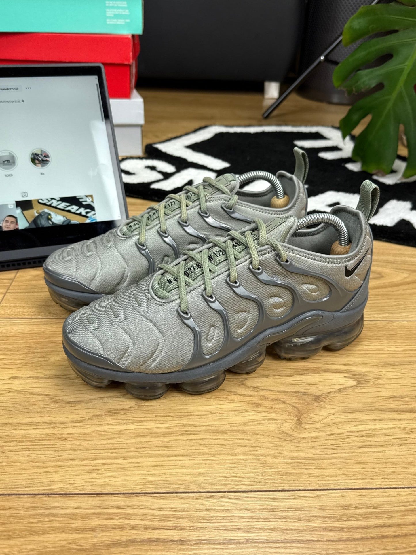 Nike Air Vapormax Plus (41)