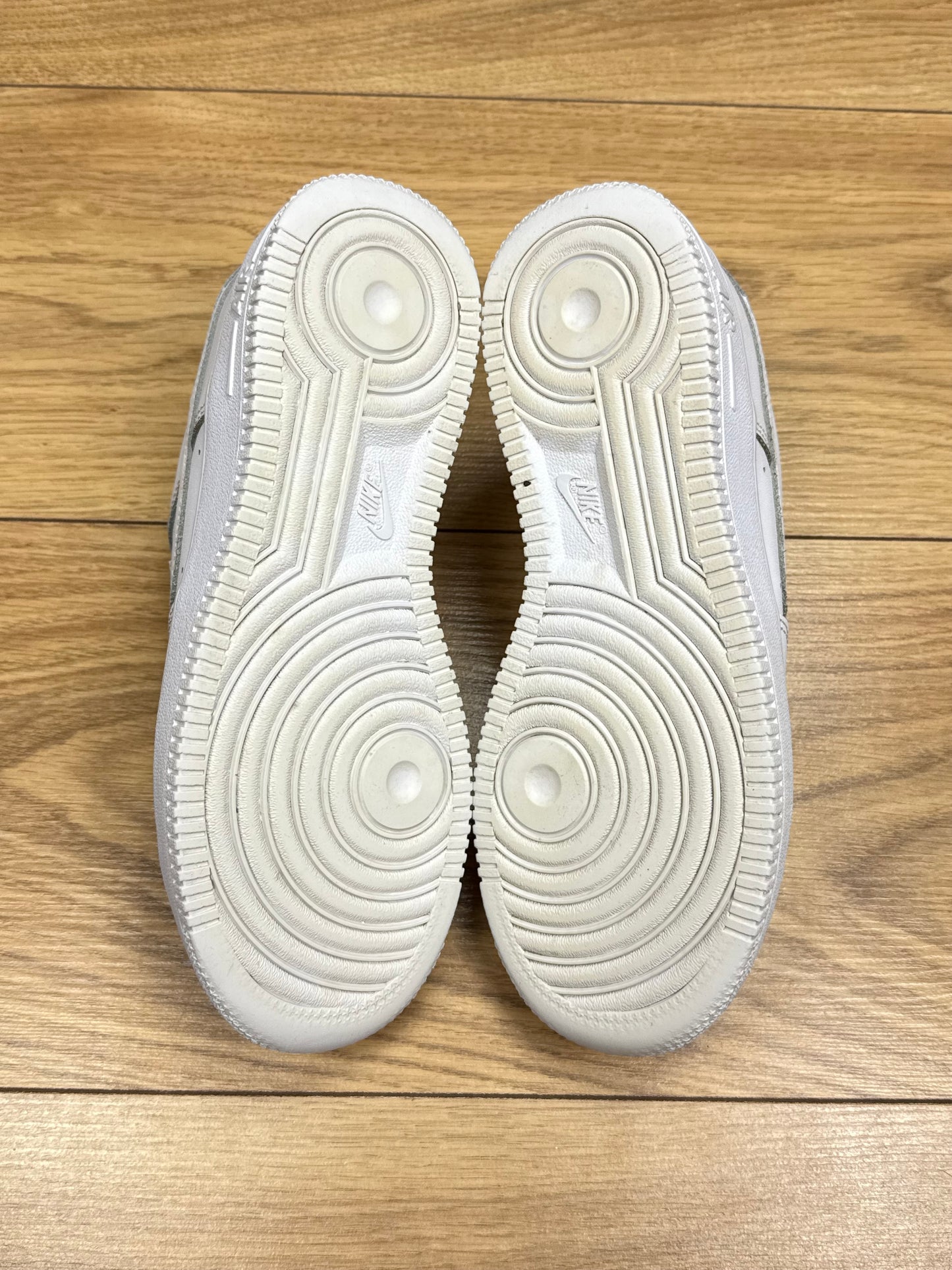 Nike Air Force 1 Low (36.5)