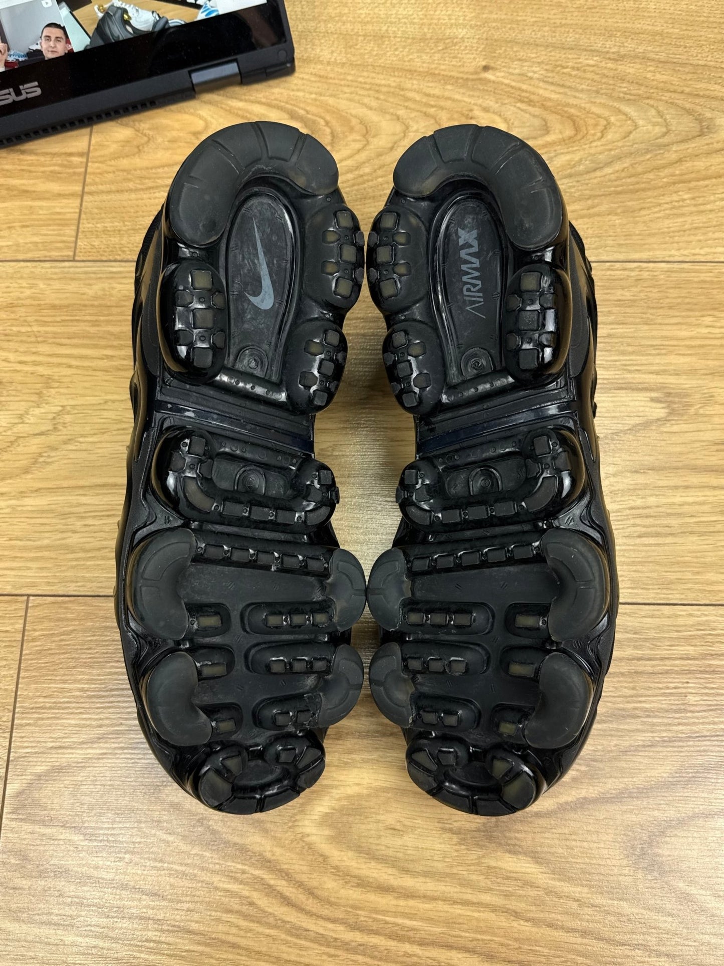 Nike Air Vapormax Plus (43)