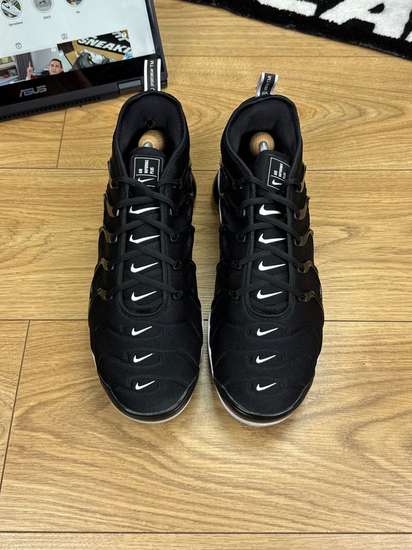 Nike Air Vapormax Plus (46)
