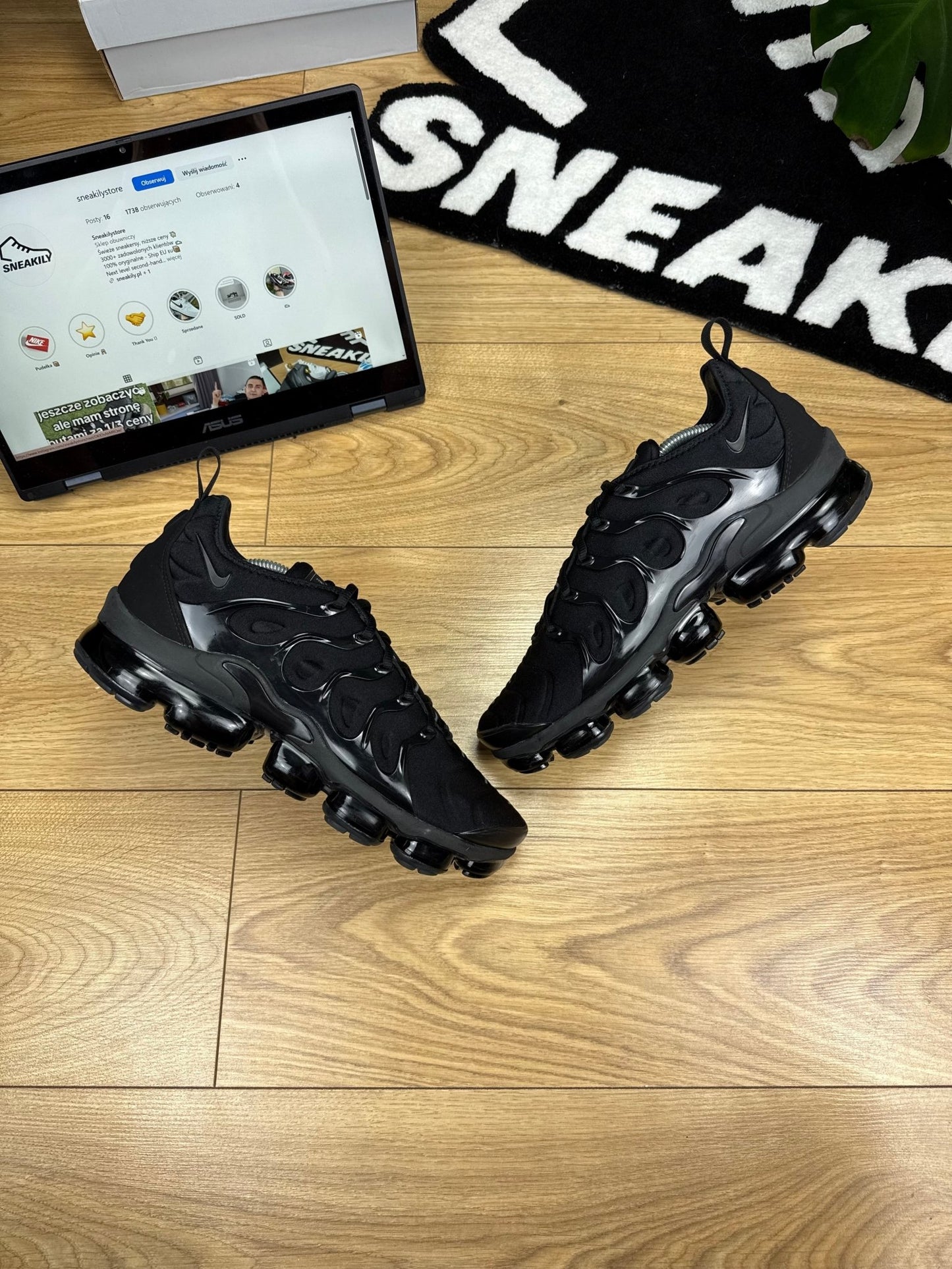 Nike Air Vapormax Plus (45)