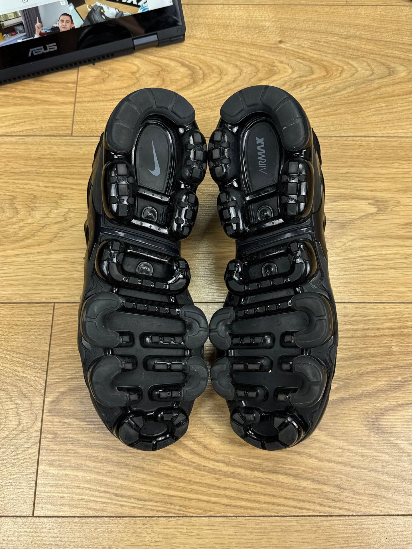 Nike Air Vapormax Plus (45)