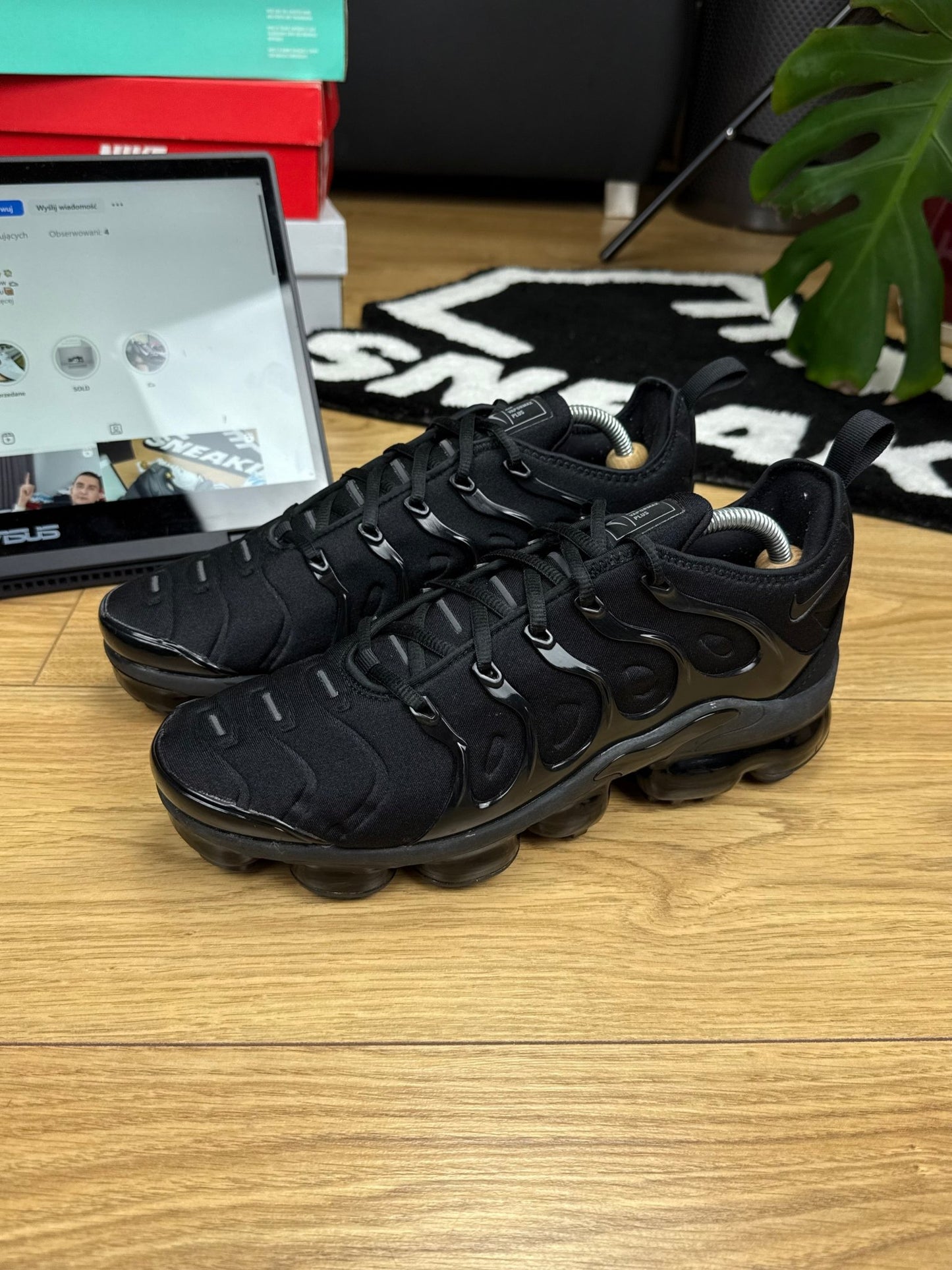 Nike Air Vapormax Plus (43)