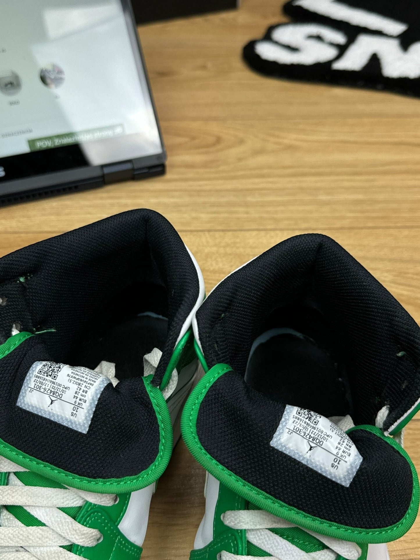 Nike Air Jordan 1 Mid (44)