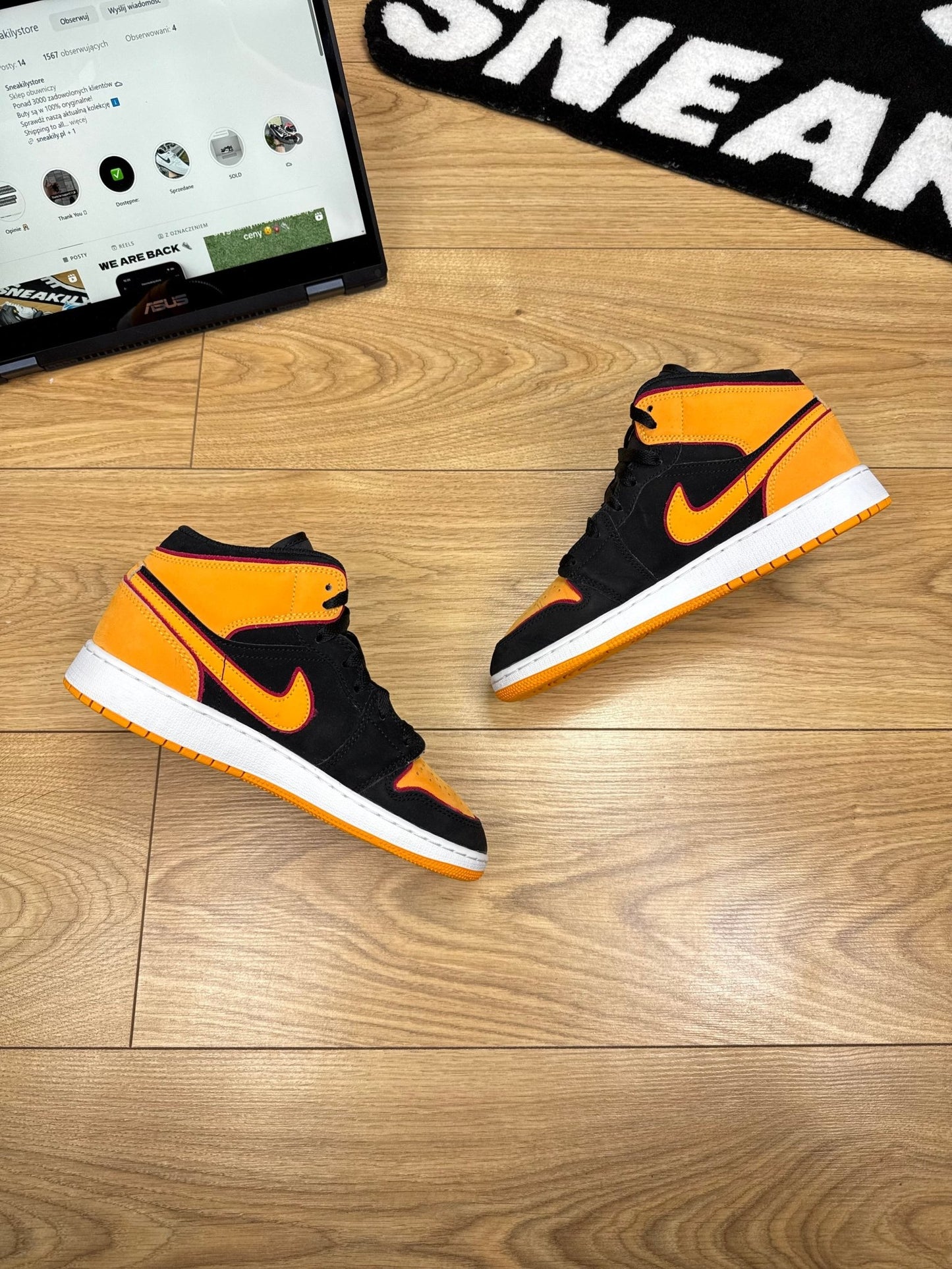 Nike Air Jordan 1 Mid (38)