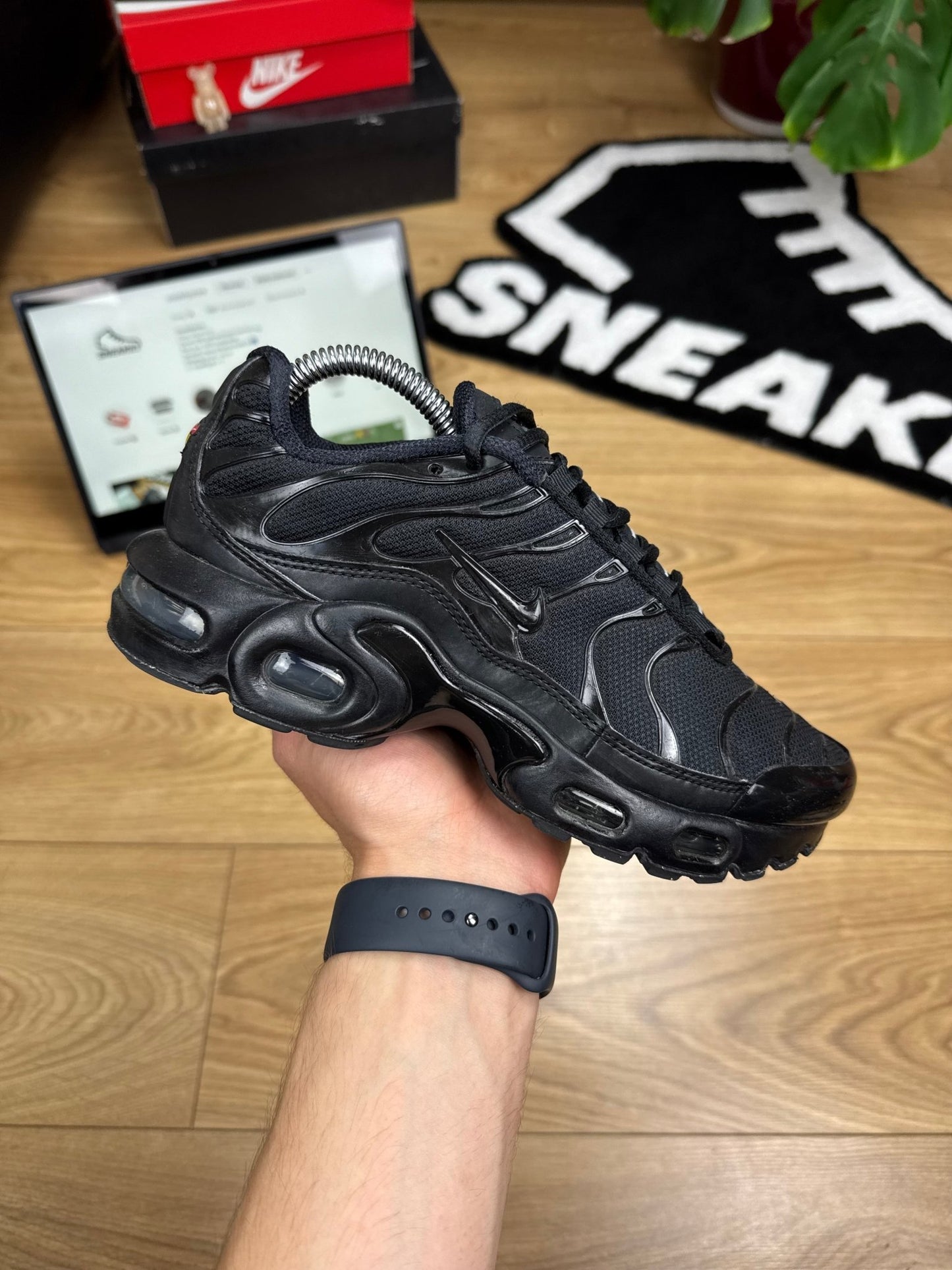 Nike Air Max Plus TN (37.5)
