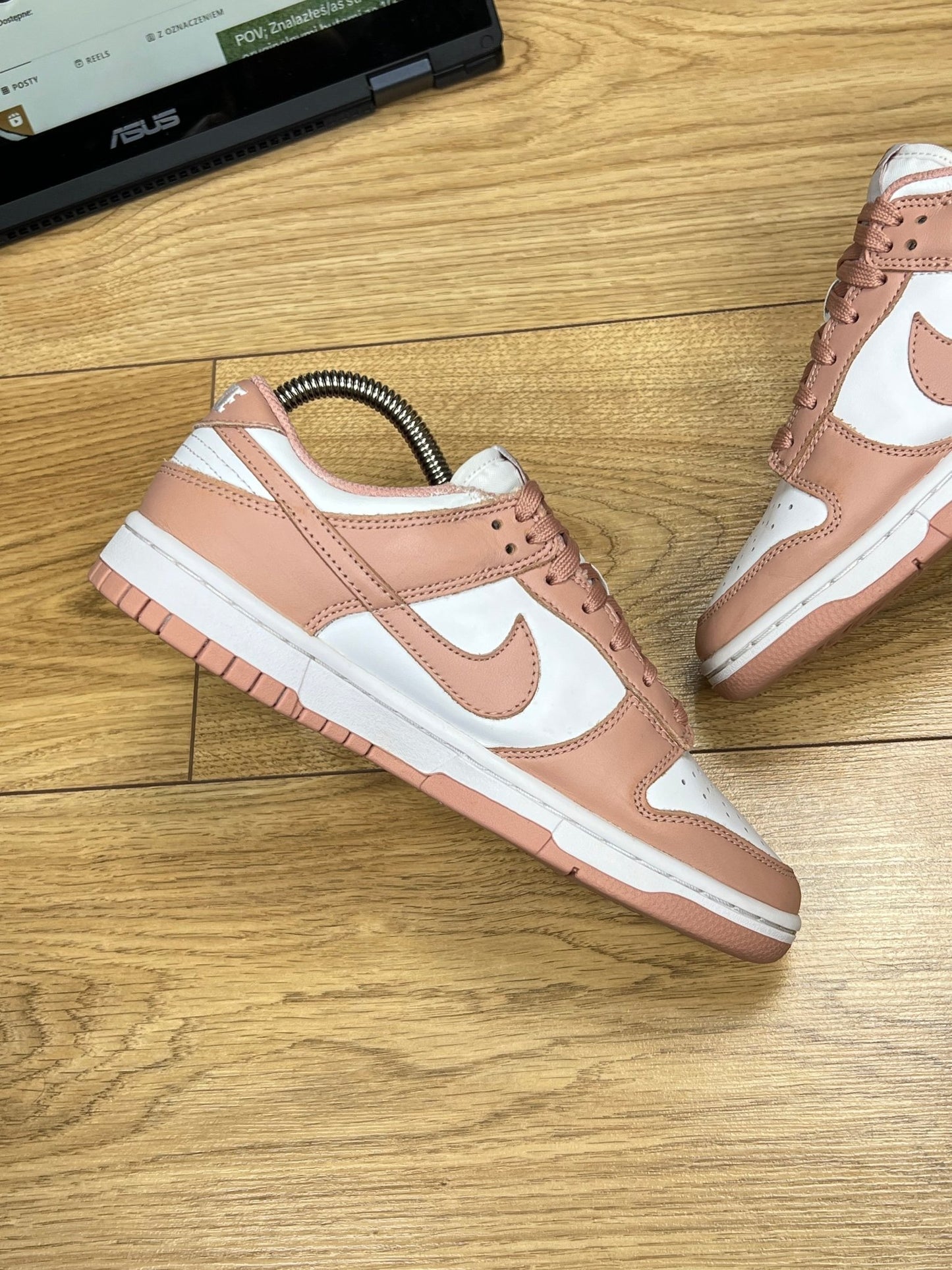 Nike Dunk Low (37.5)