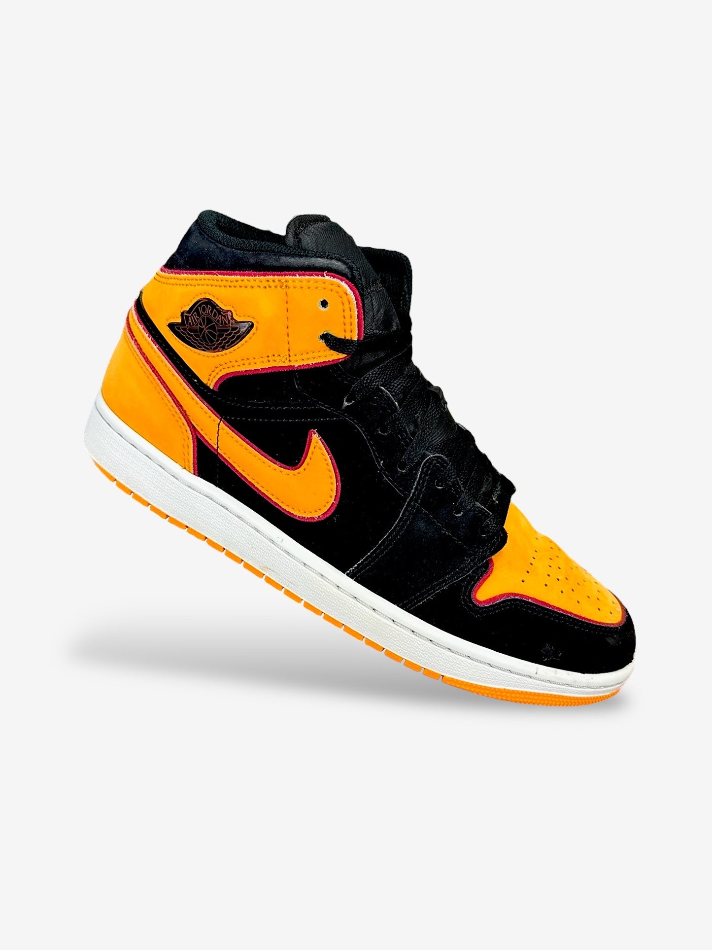 Nike Air Jordan 1 Mid (44)