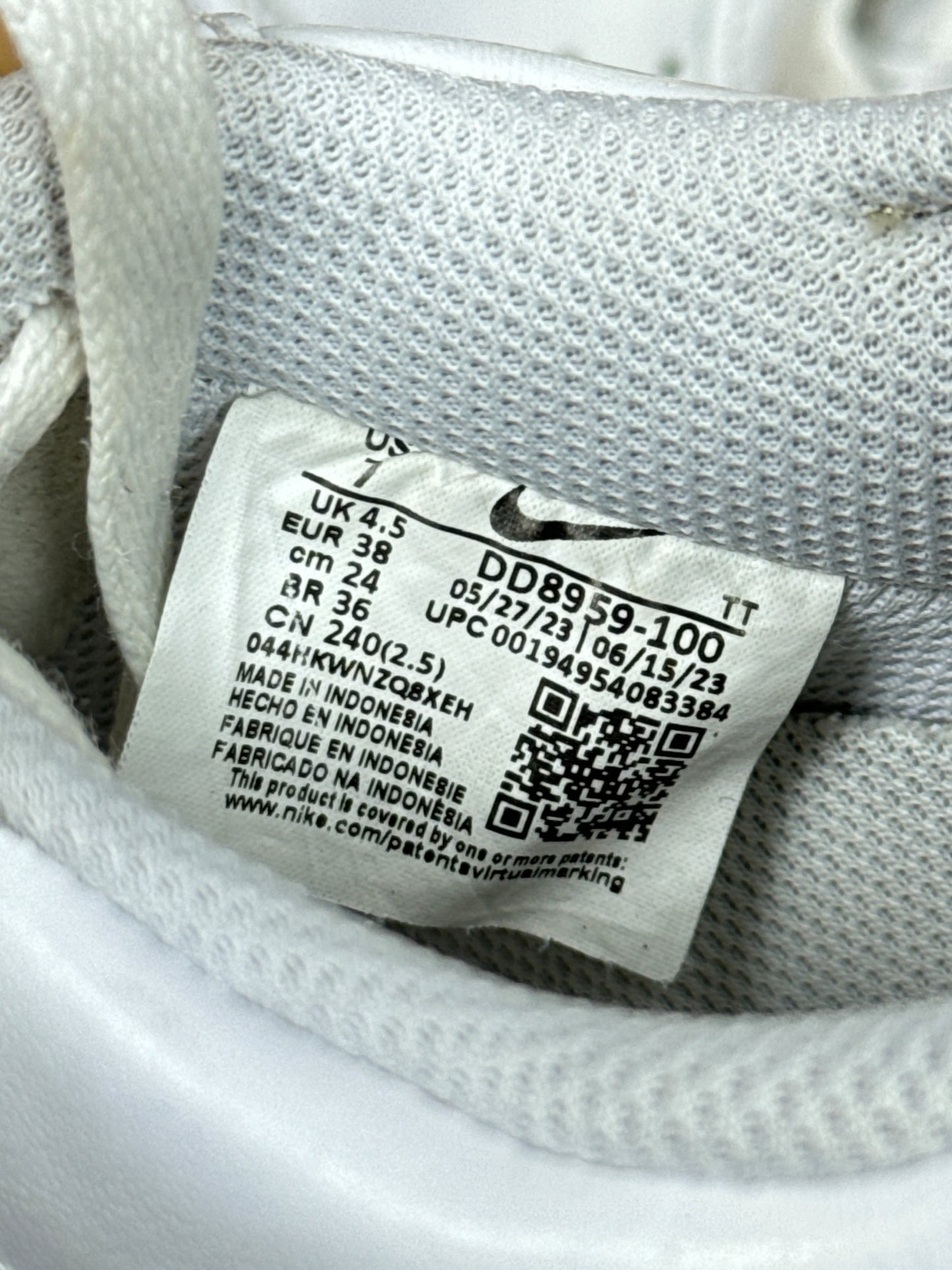 Nike Air Force 1 Low (38)