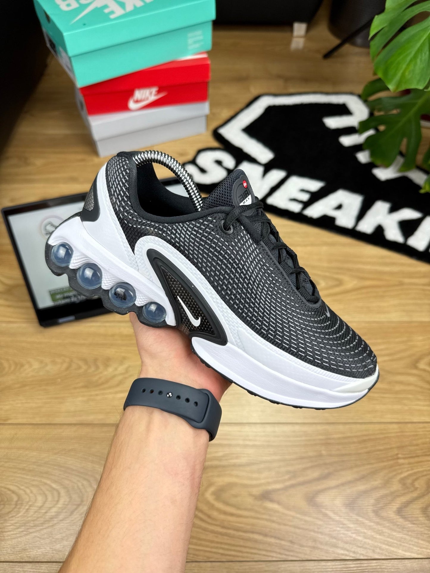 Nike Air Max DN (39)