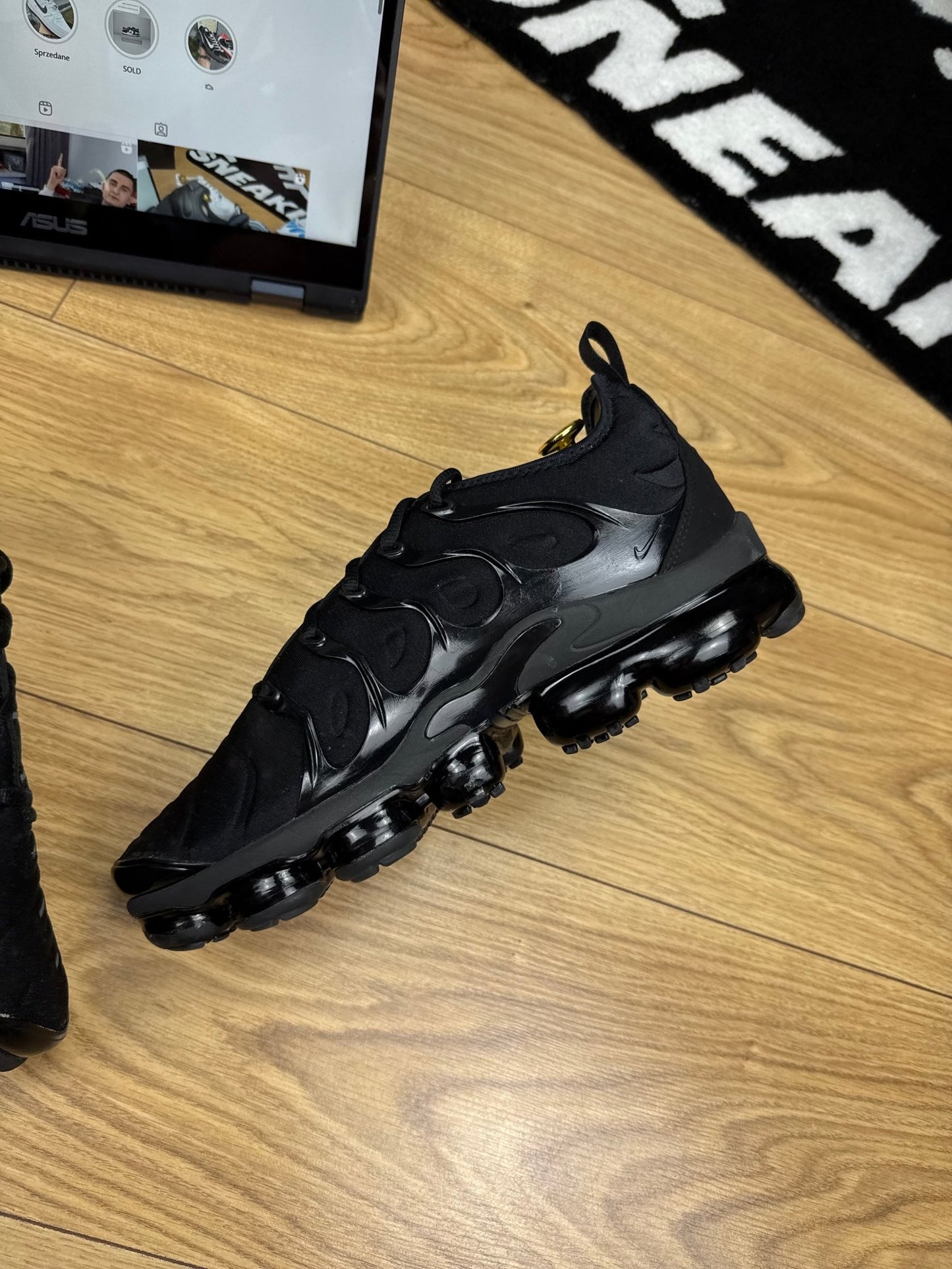 Nike Air Vapormax Plus (43)
