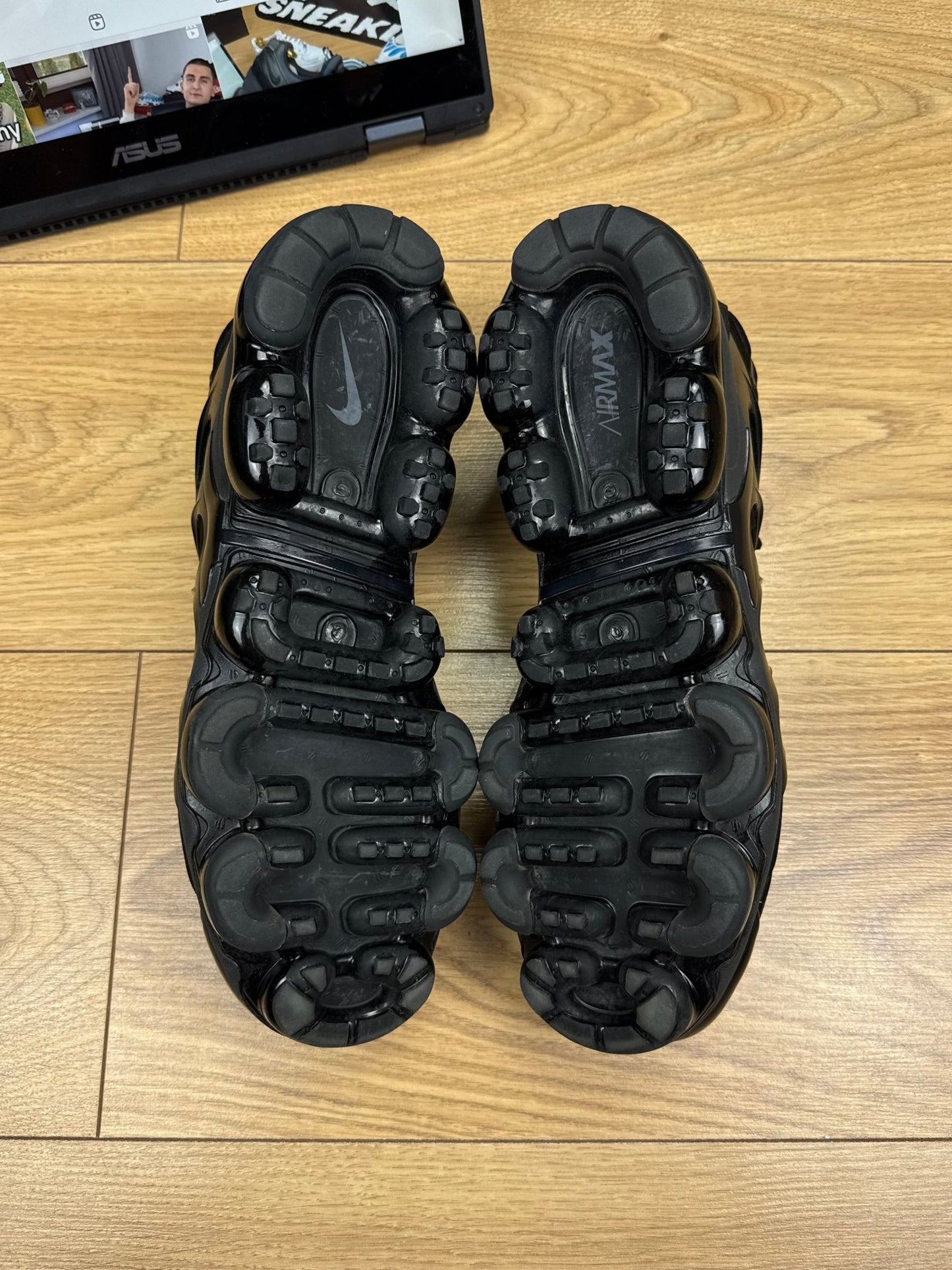 Nike Air Vapormax Plus (43)