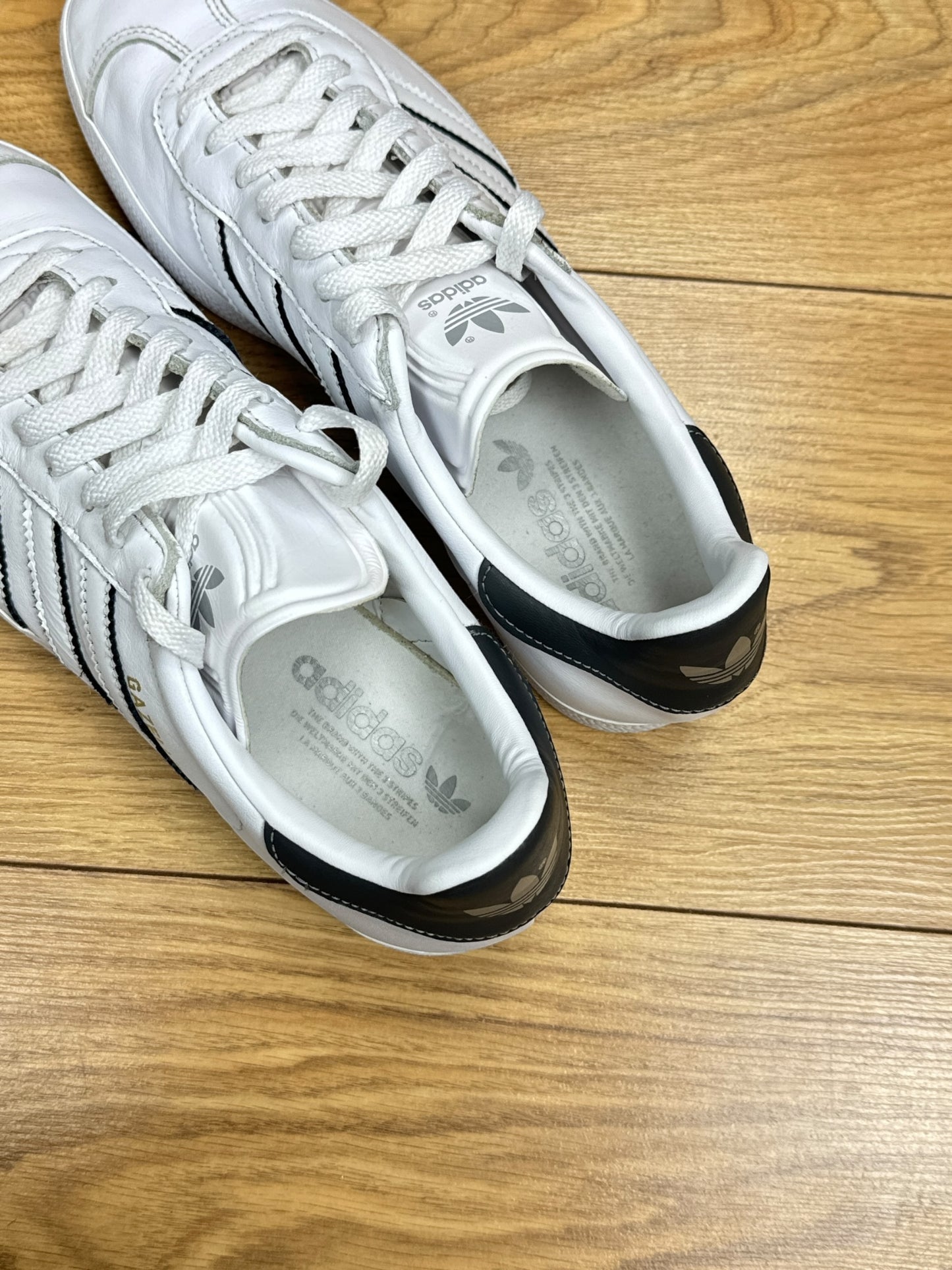 Adidas Gazelle (42 1/2)