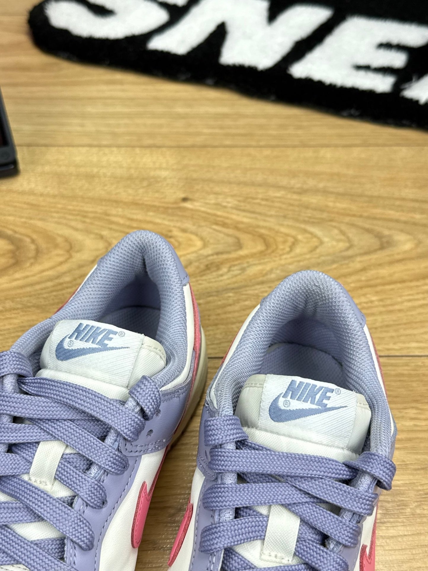 Nike Dunk Low (37.5)
