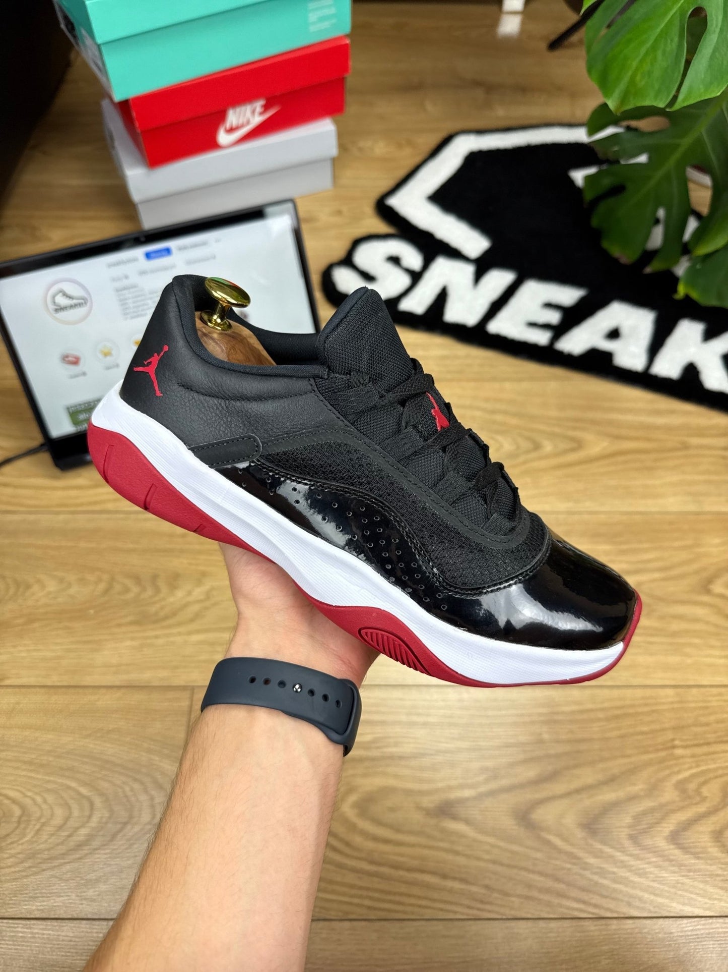 Nike Air Jordan 11 CMFT Low (41)