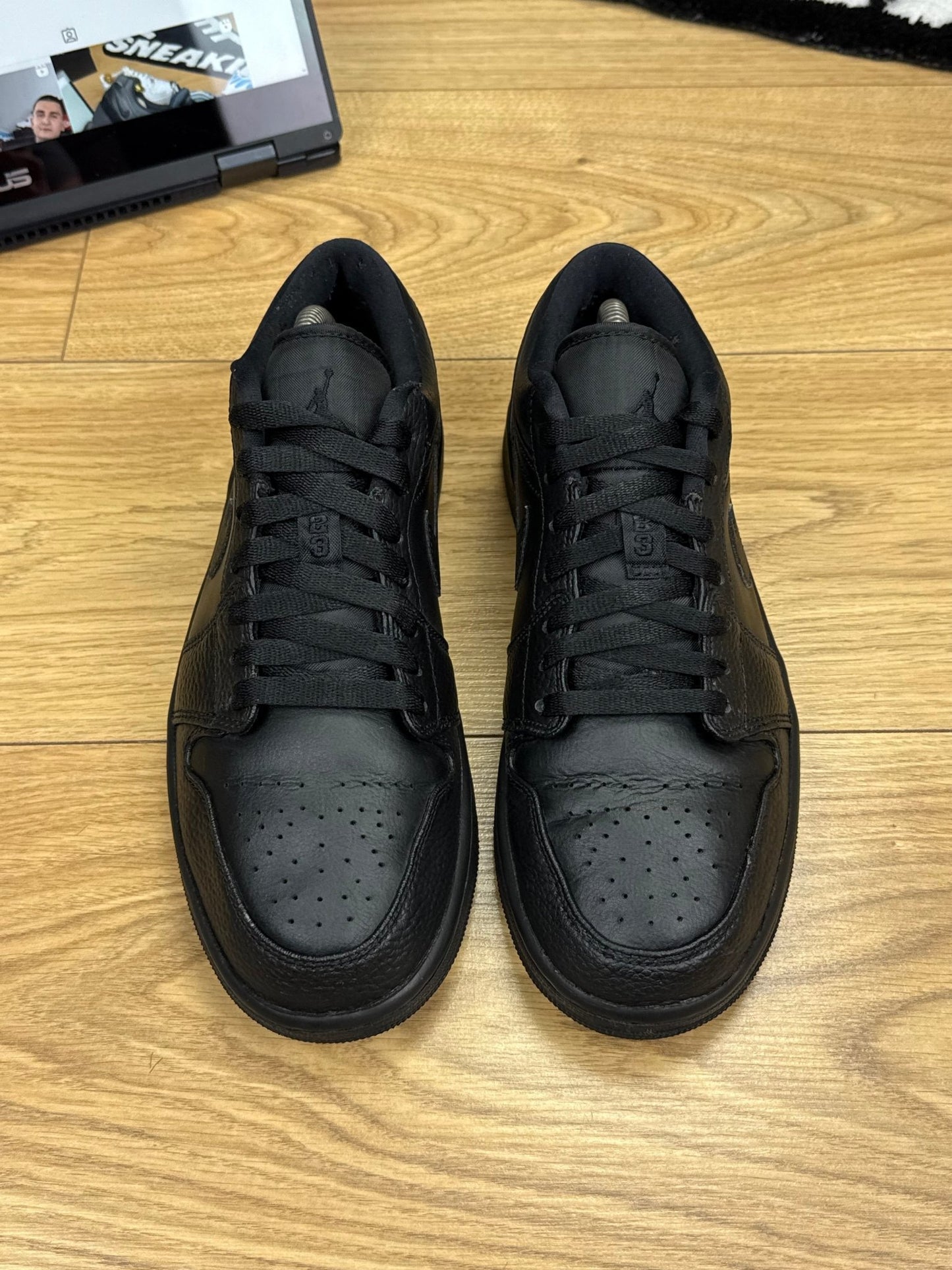 Nike Air Jordan 1 Low (42.5)