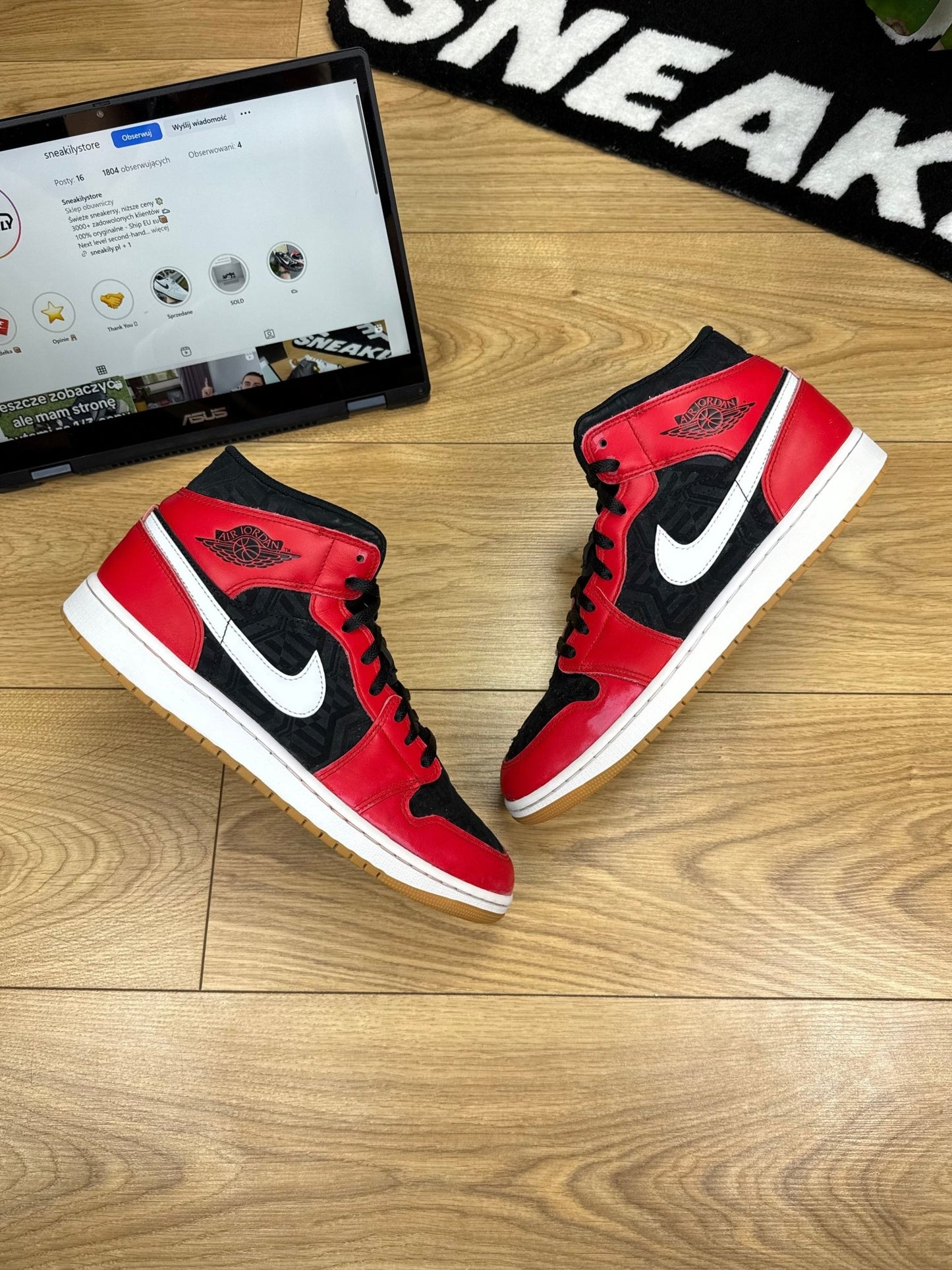 Nike Air Jordan 1 Mid (45)