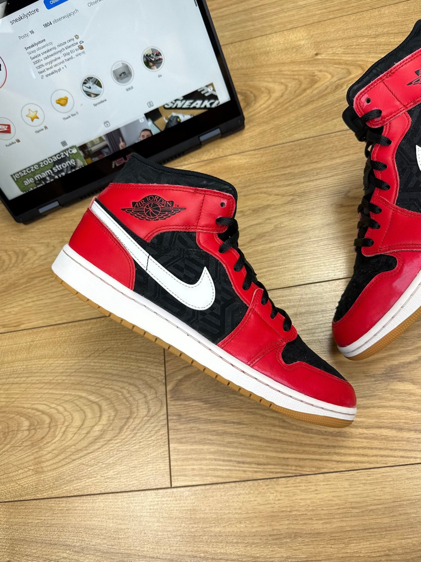 Nike Air Jordan 1 Mid (45)