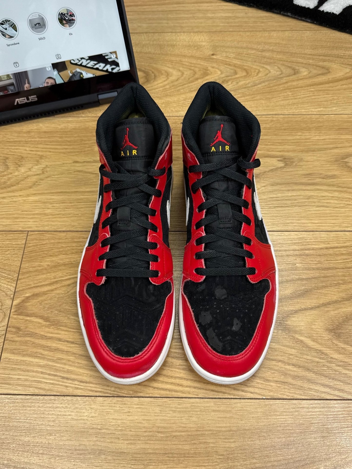 Nike Air Jordan 1 Mid (45)
