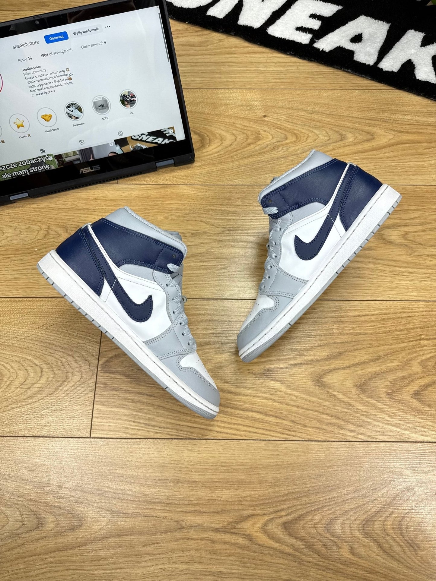 Nike Air Jordan 1 Mid (41)