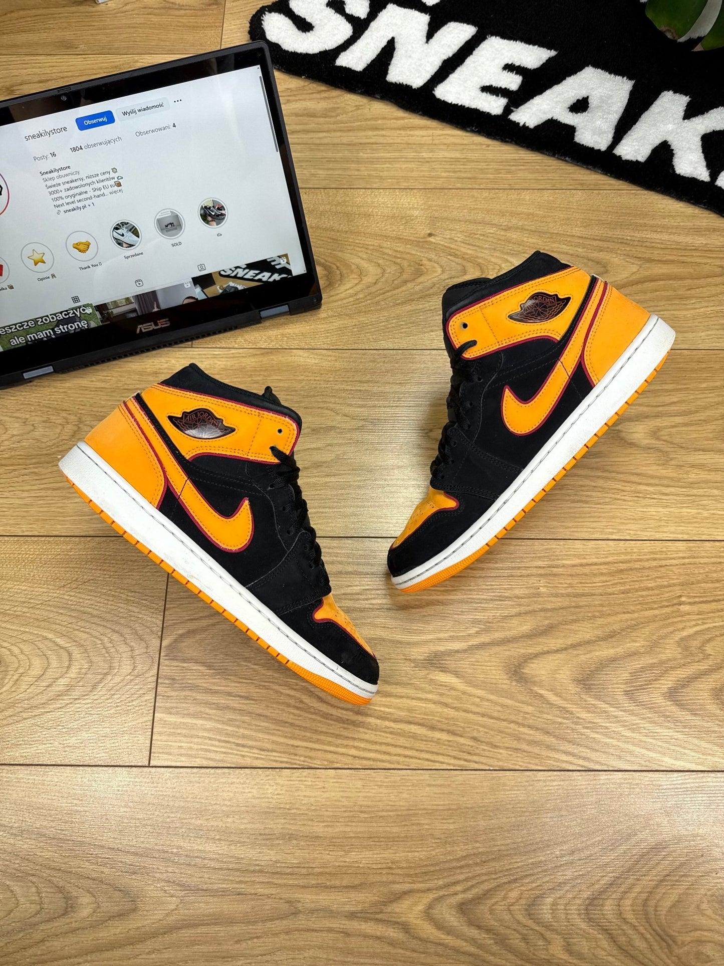 Nike Air Jordan 1 Mid (44)