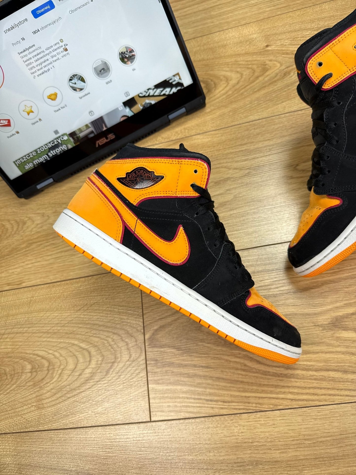 Nike Air Jordan 1 Mid (44)