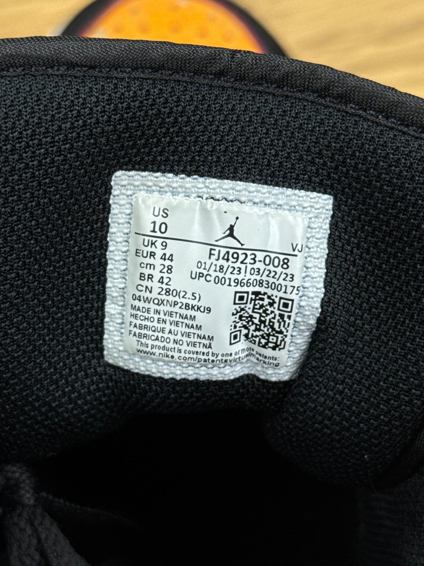 Nike Air Jordan 1 Mid (44)